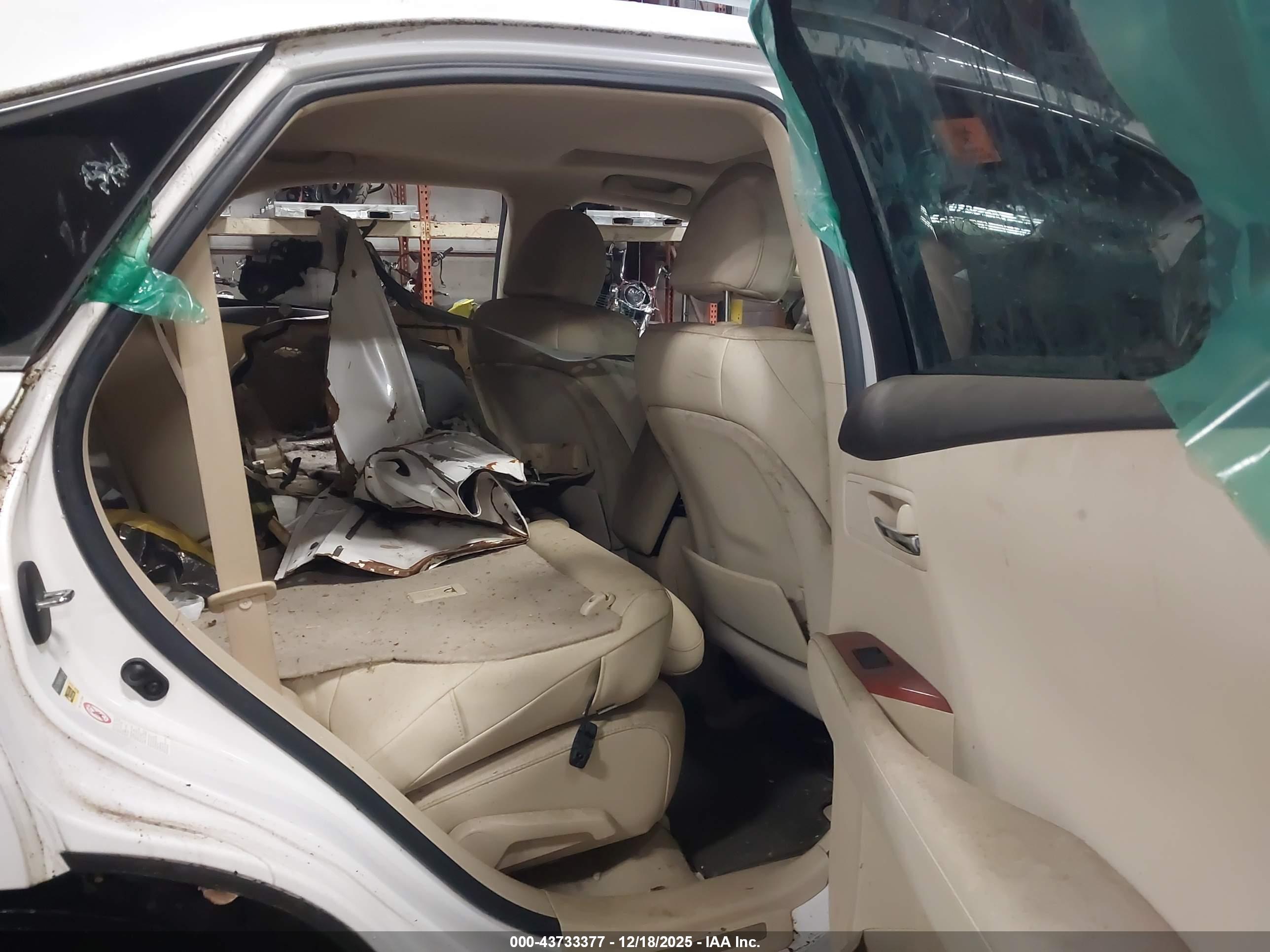 LEXUS RX image 8