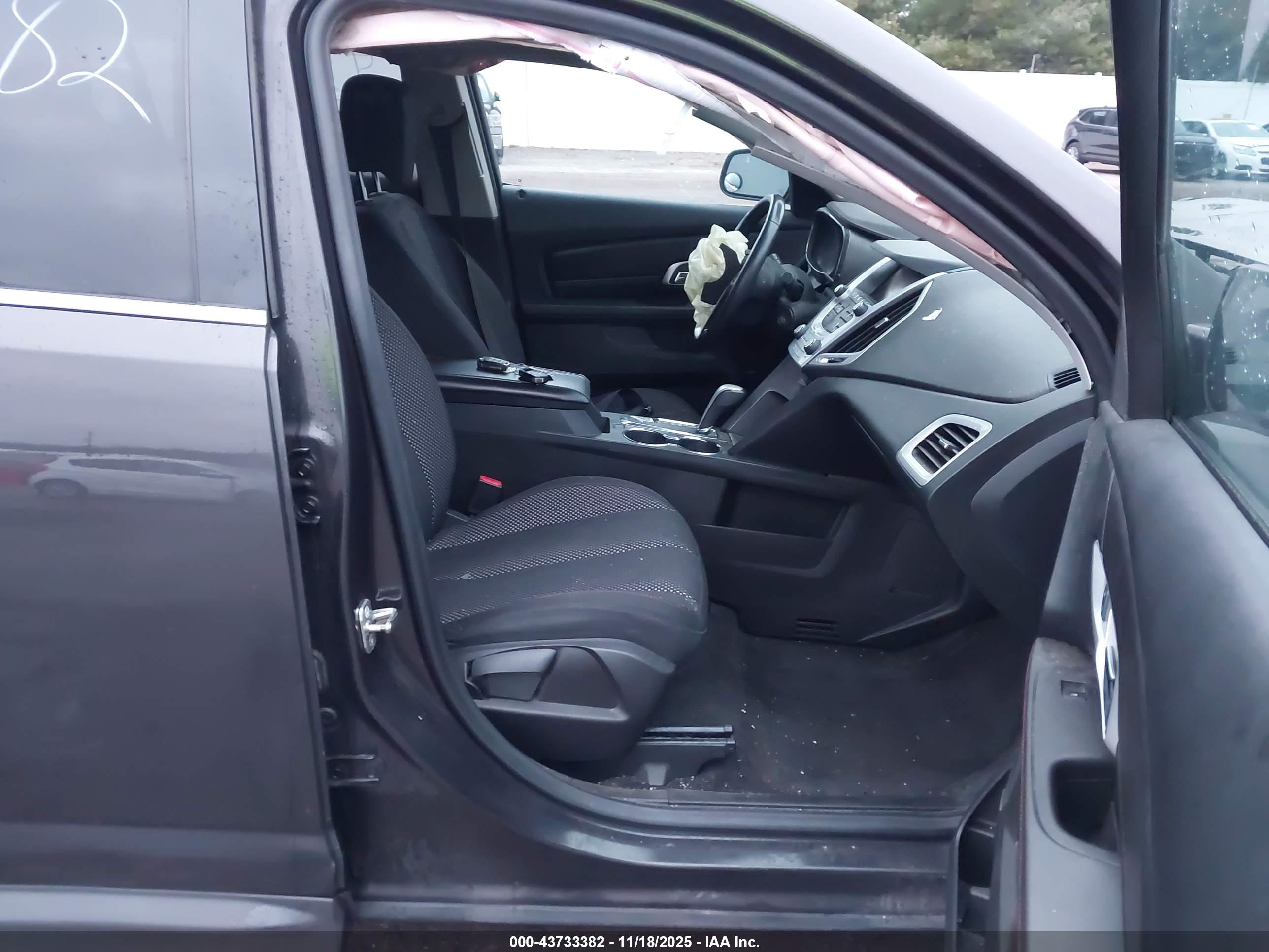 GMC TERRAIN image 5
