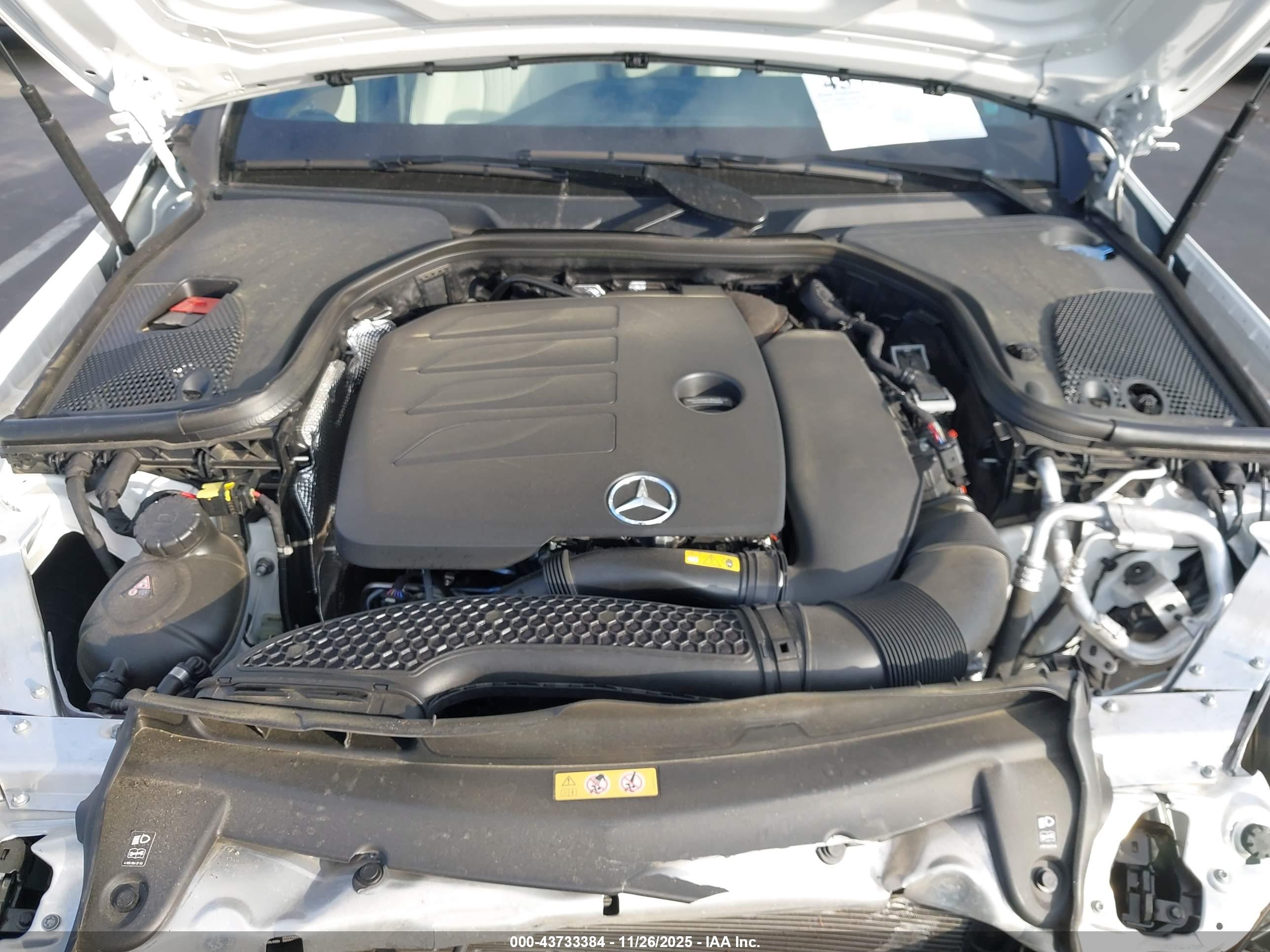 MERCEDES-BENZ E image 10