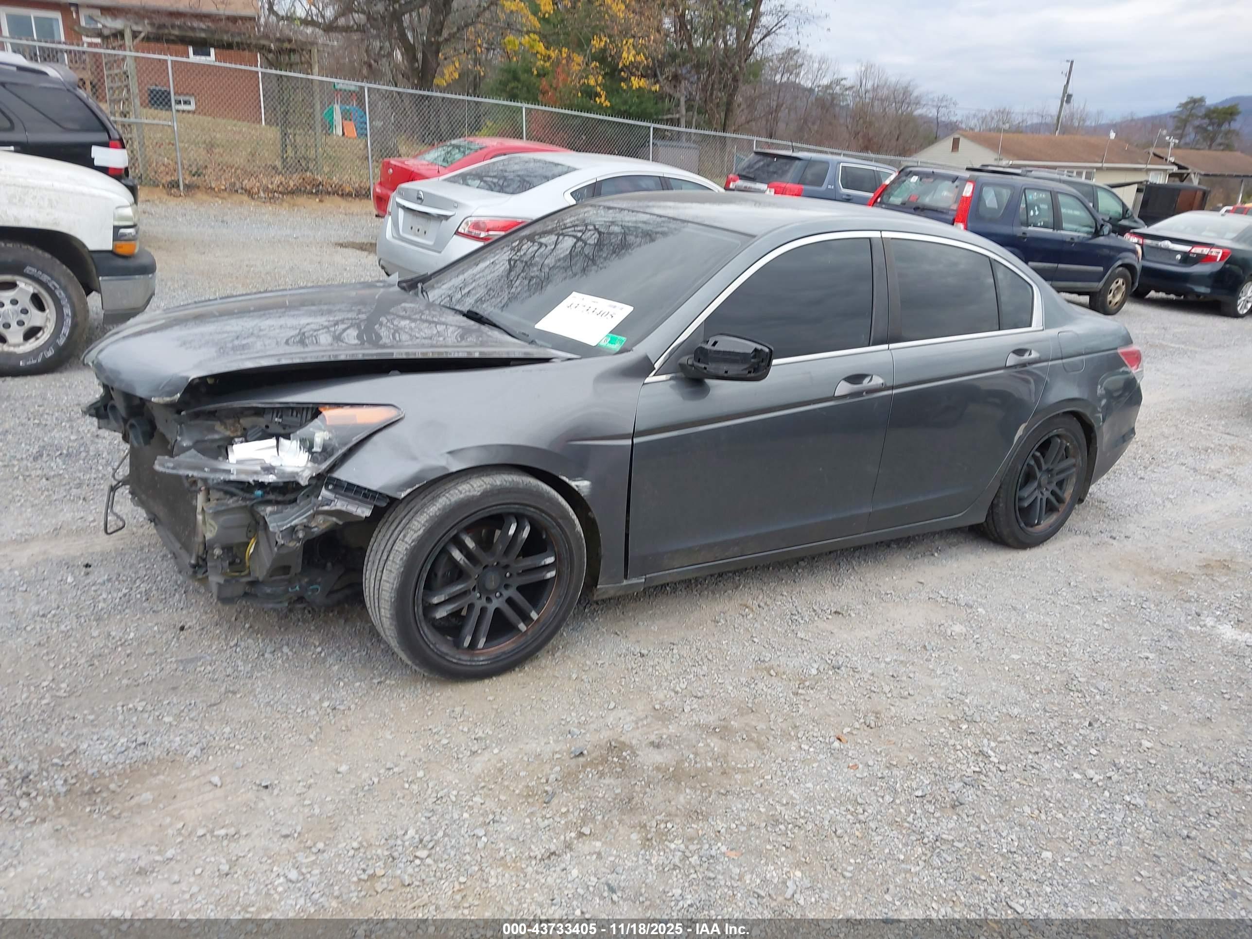 HONDA ACCORD image 2