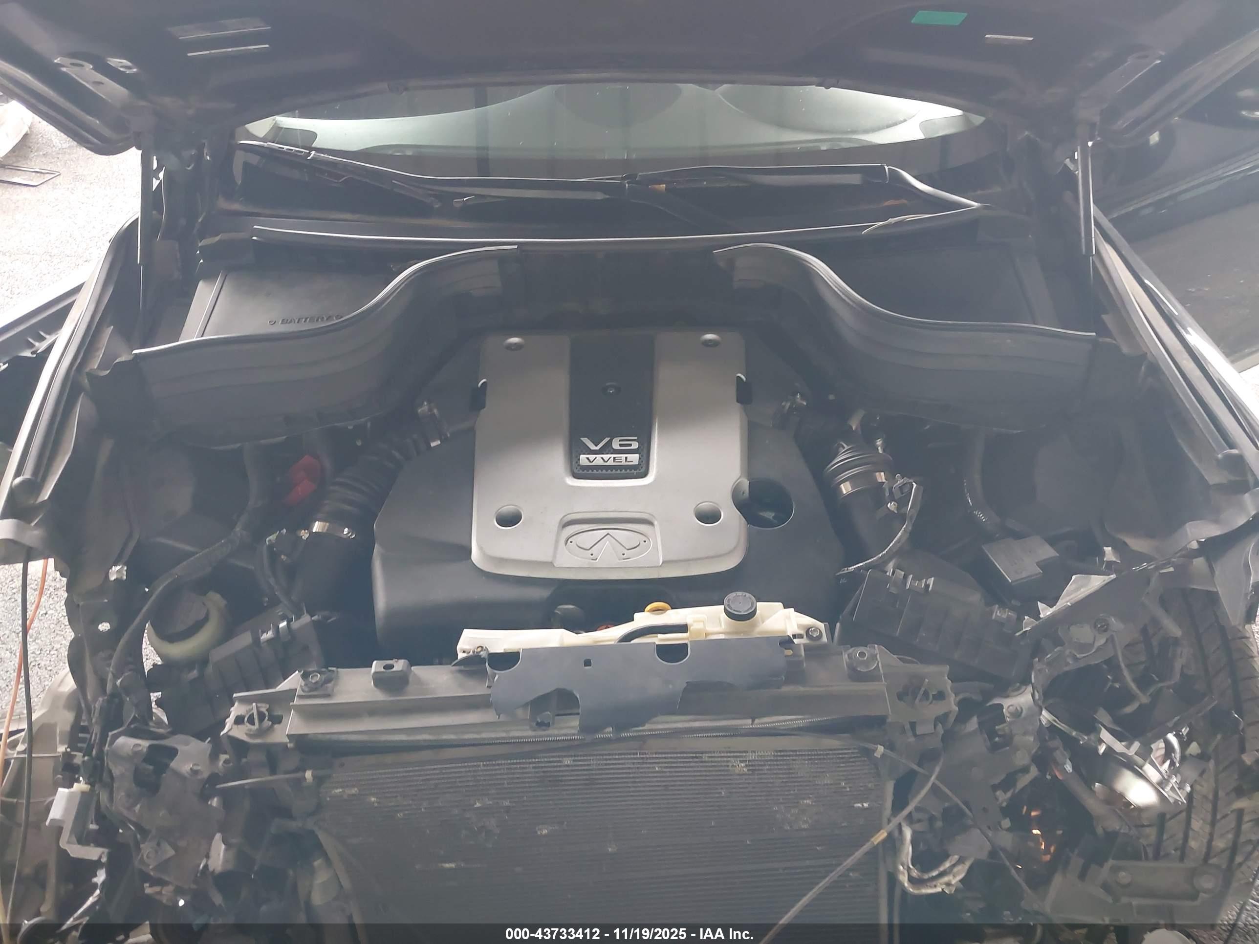 INFINITI QX50 image 10