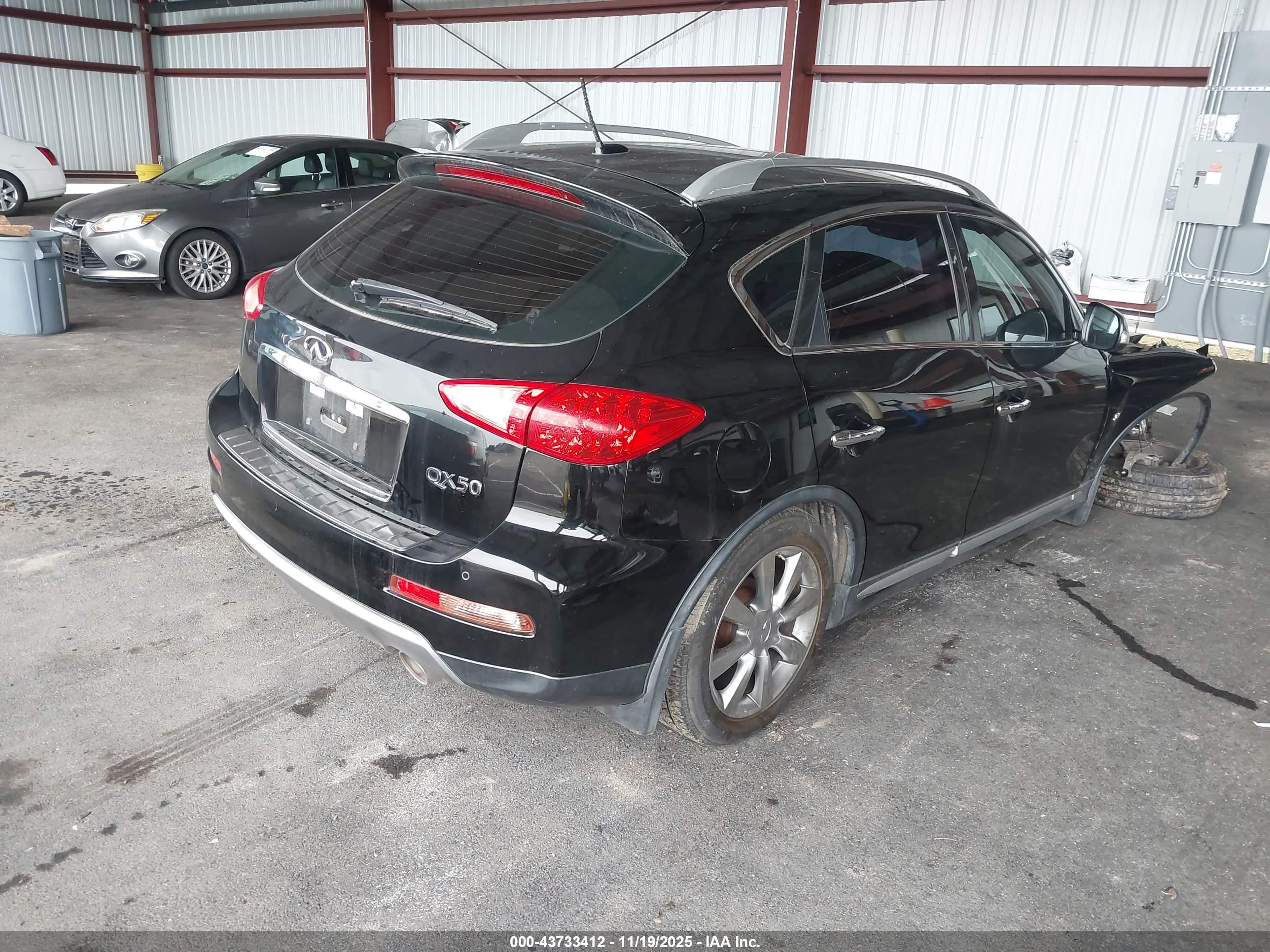 INFINITI QX50 image 4