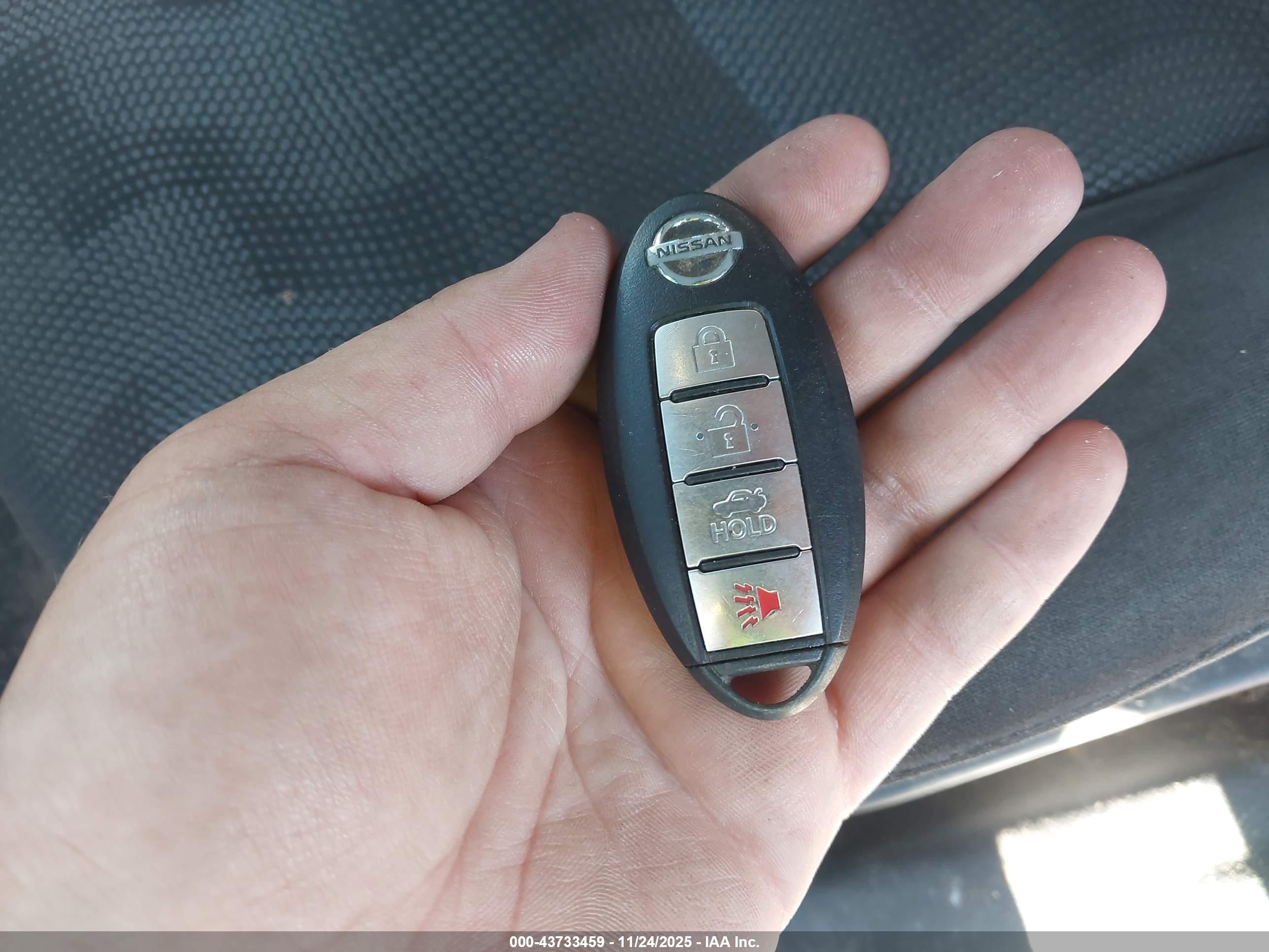 NISSAN SENTRA image 11