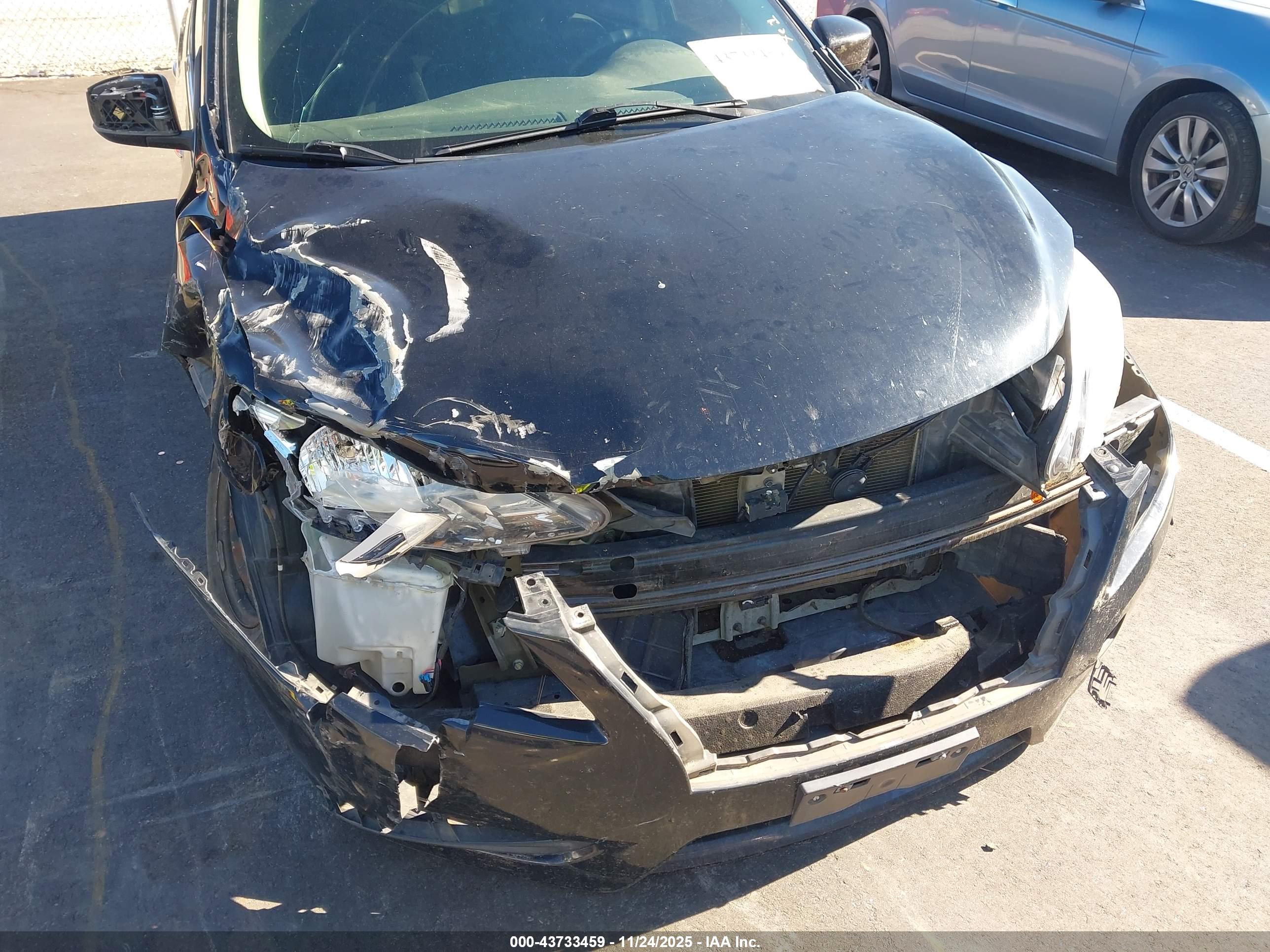 NISSAN SENTRA image 6