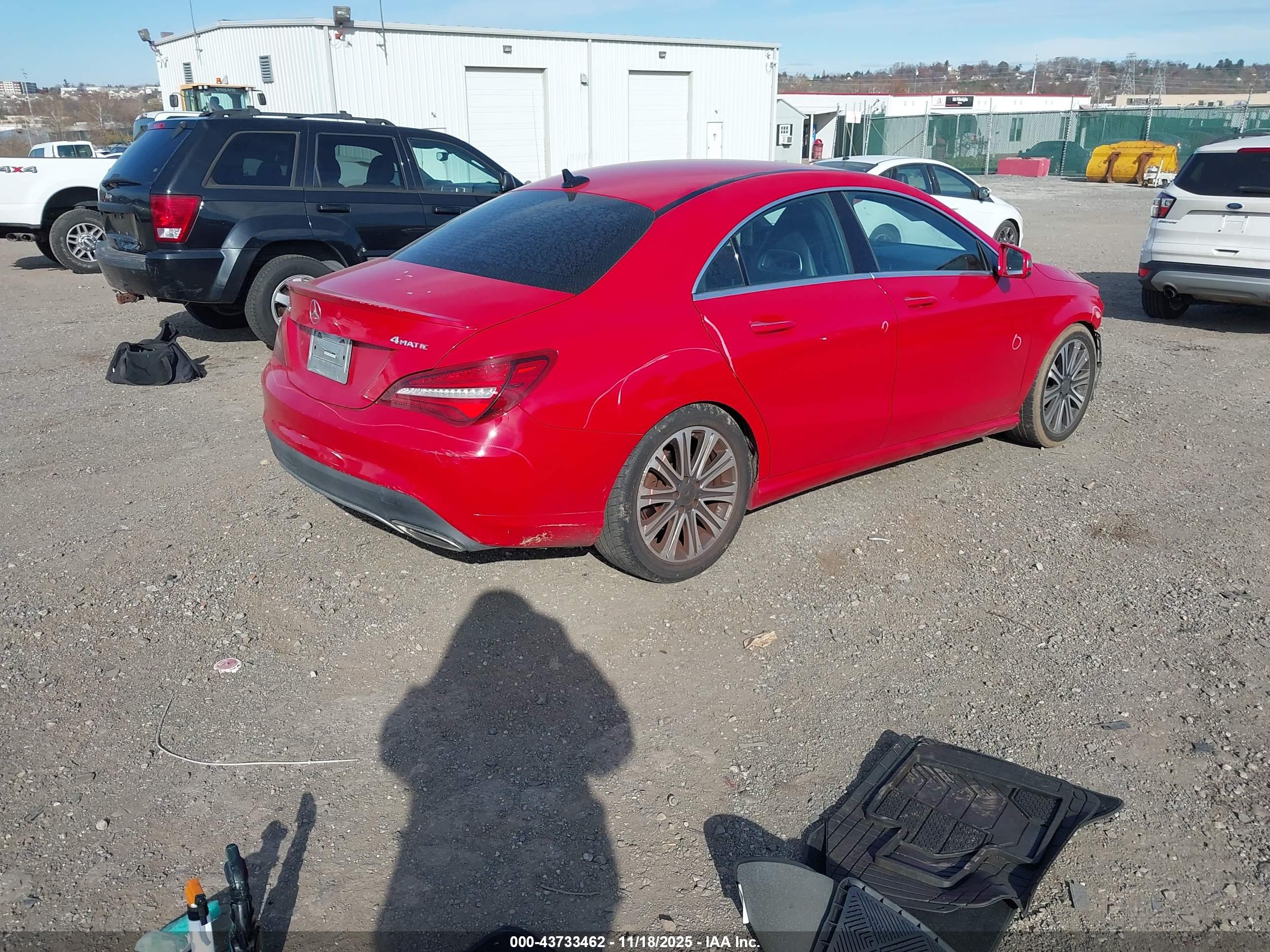 MERCEDES-BENZ CLA image 4