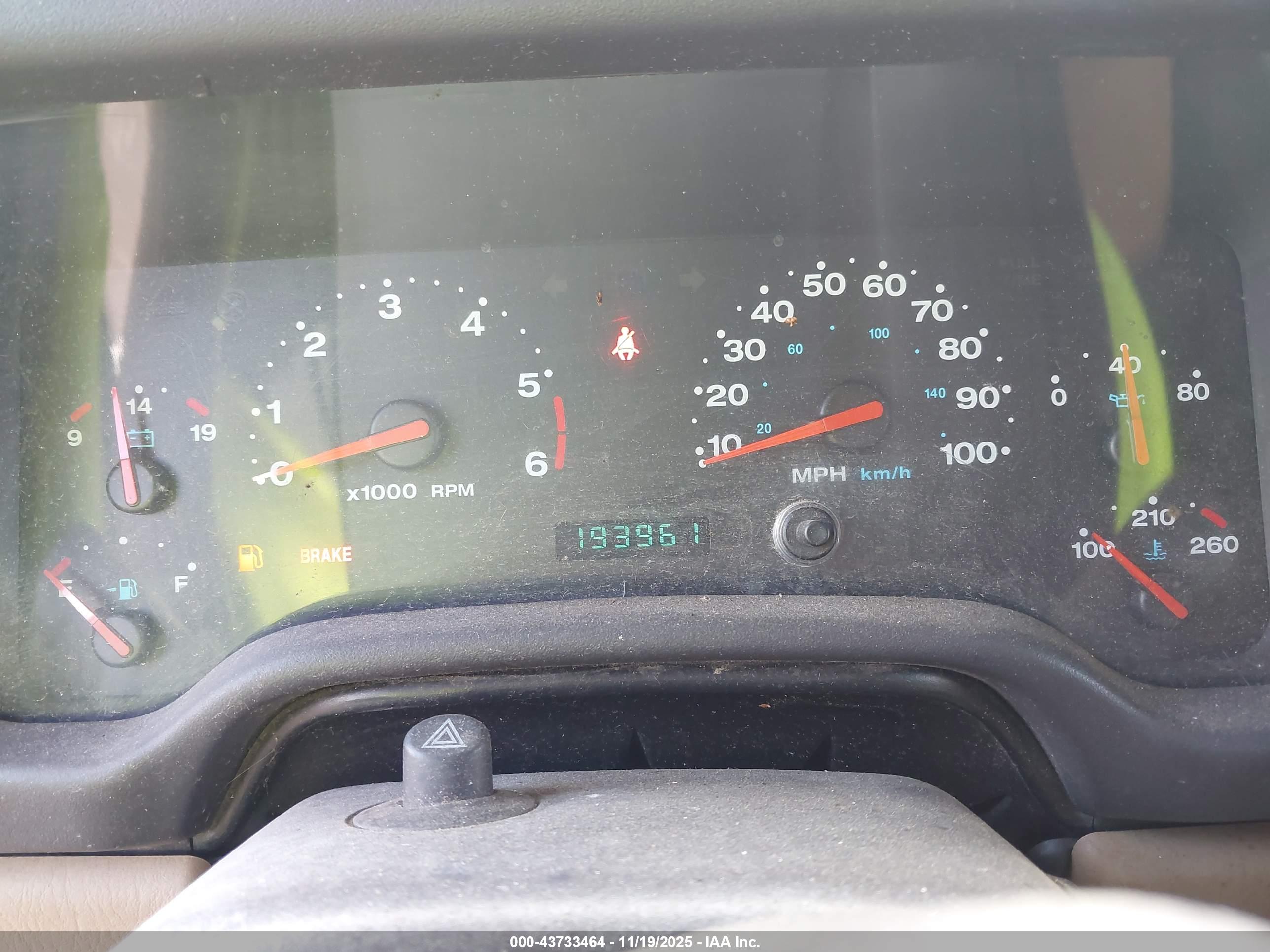 JEEP WRANGLER image 7