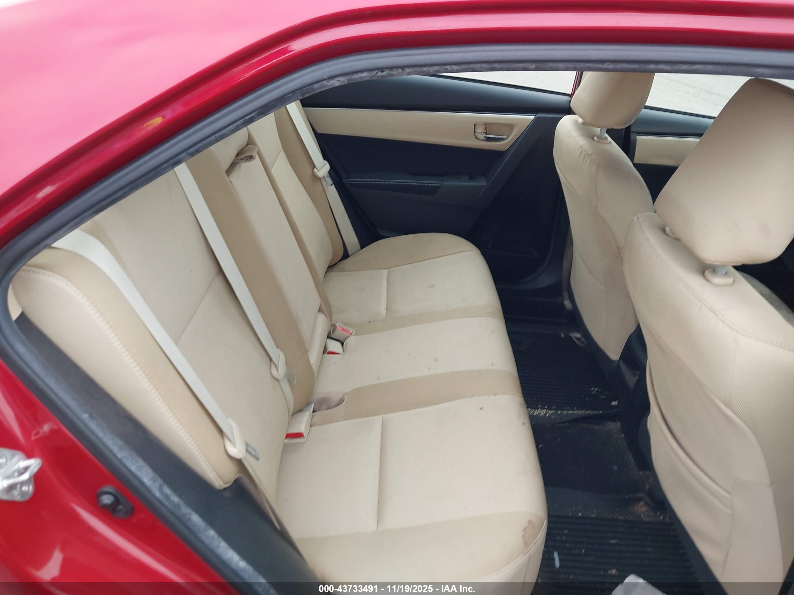 TOYOTA COROLLA image 8