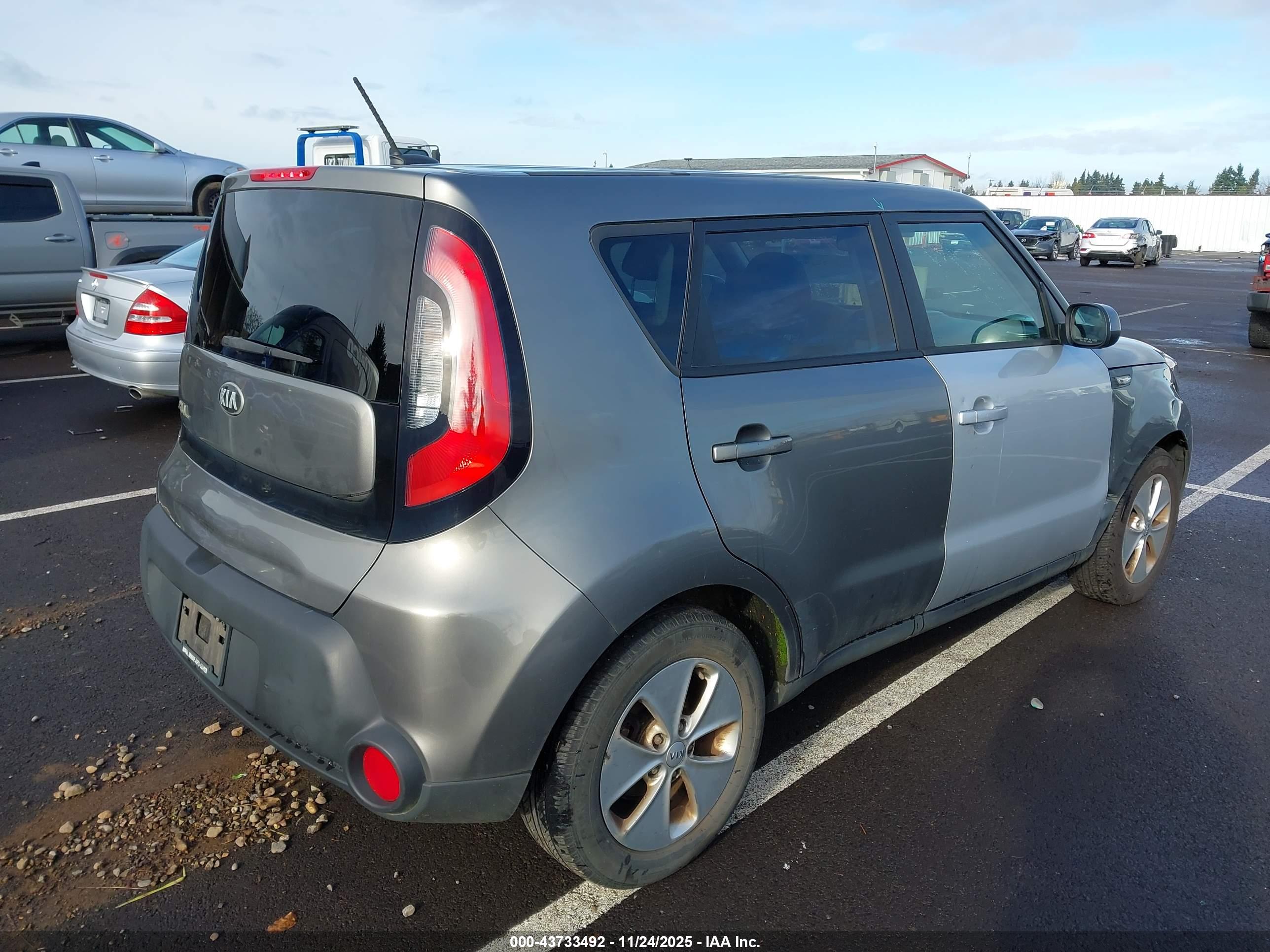 KIA SOUL image 4