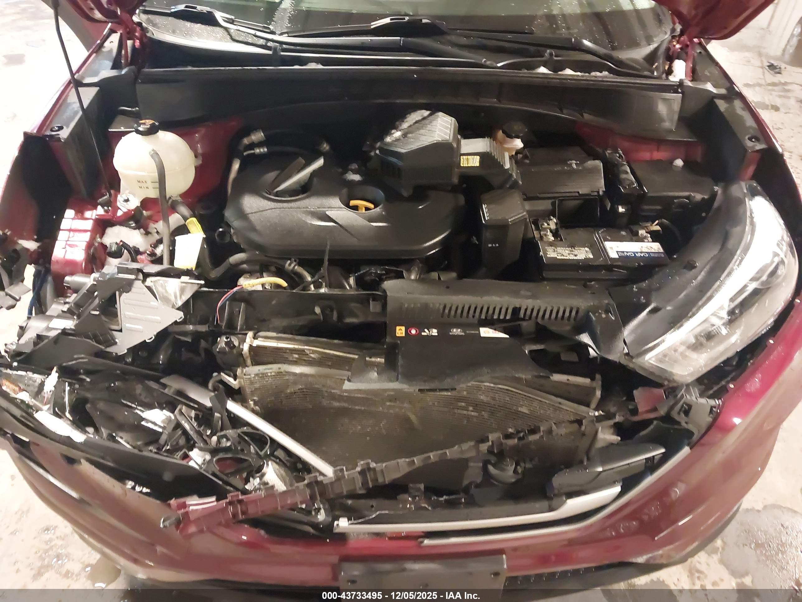 HYUNDAI TUCSON image 10