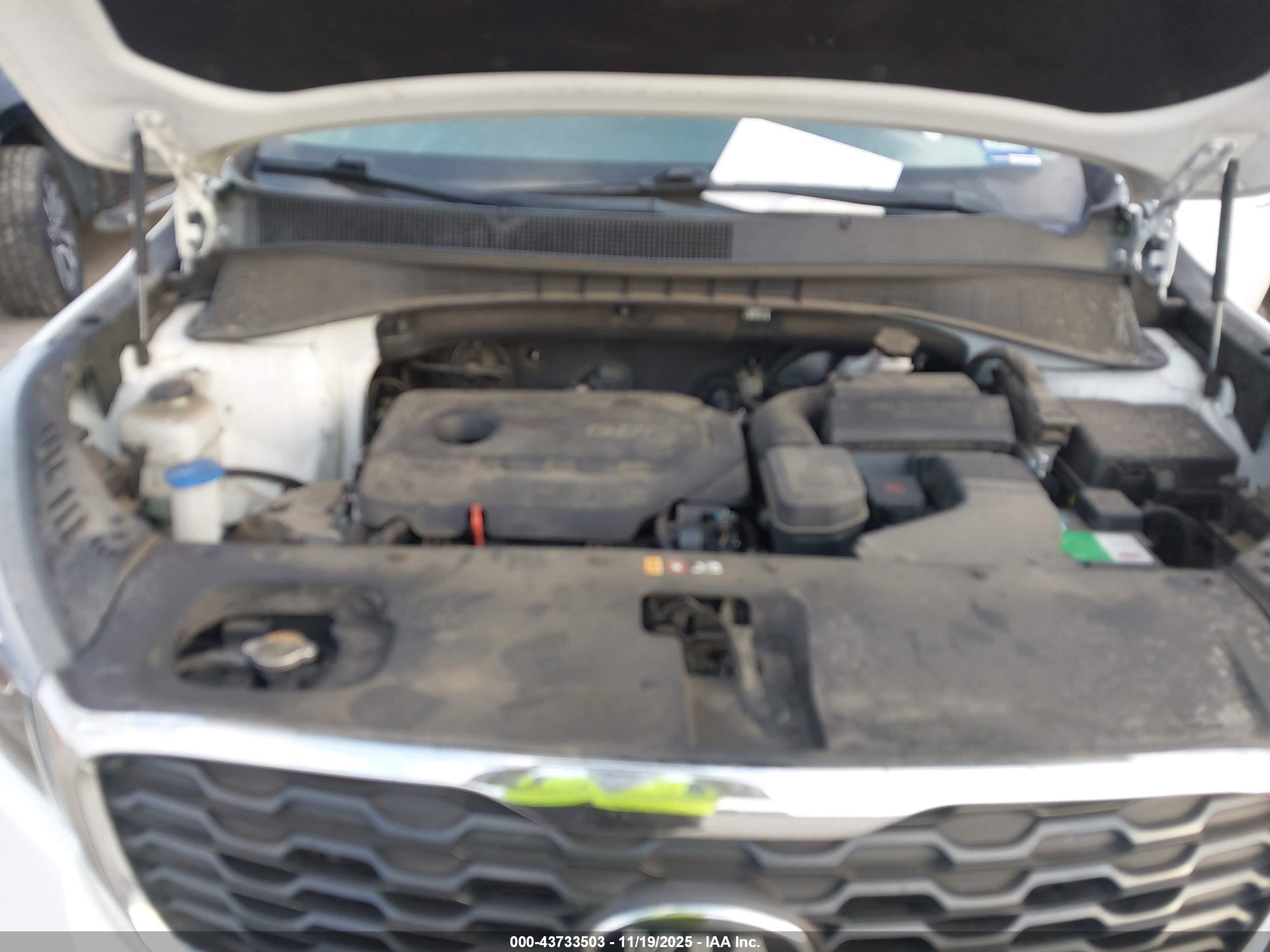 KIA SORENTO image 10