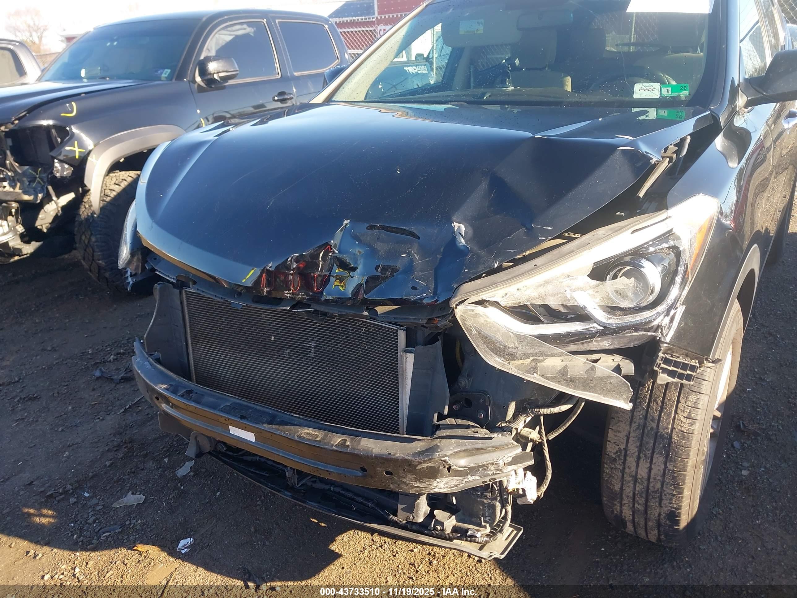 HYUNDAI SANTA image 6