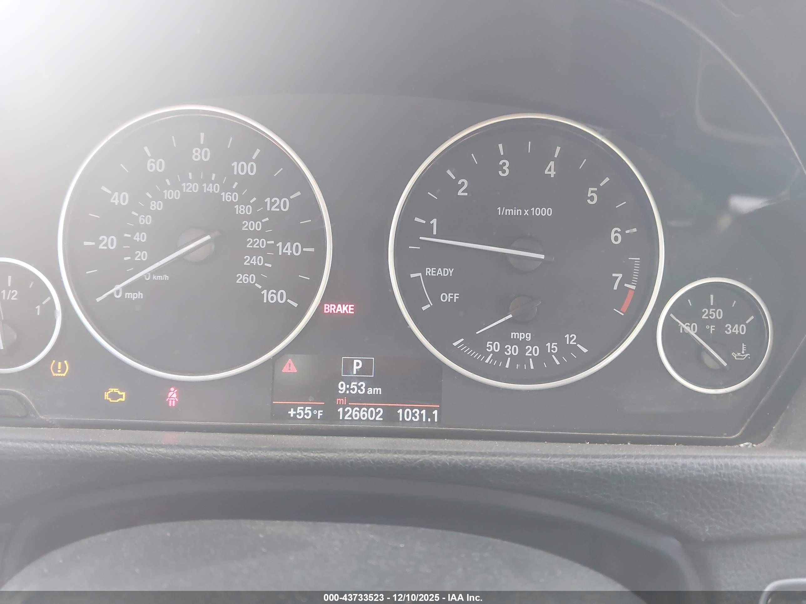 BMW 328I image 7