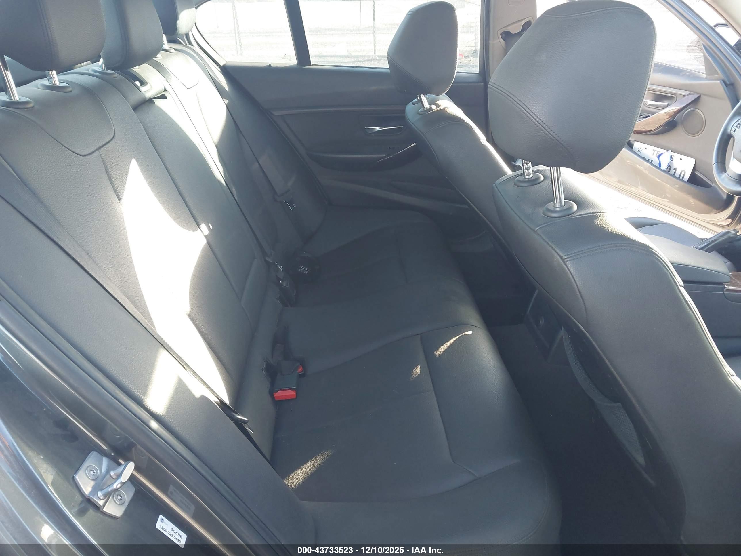 BMW 328I image 8