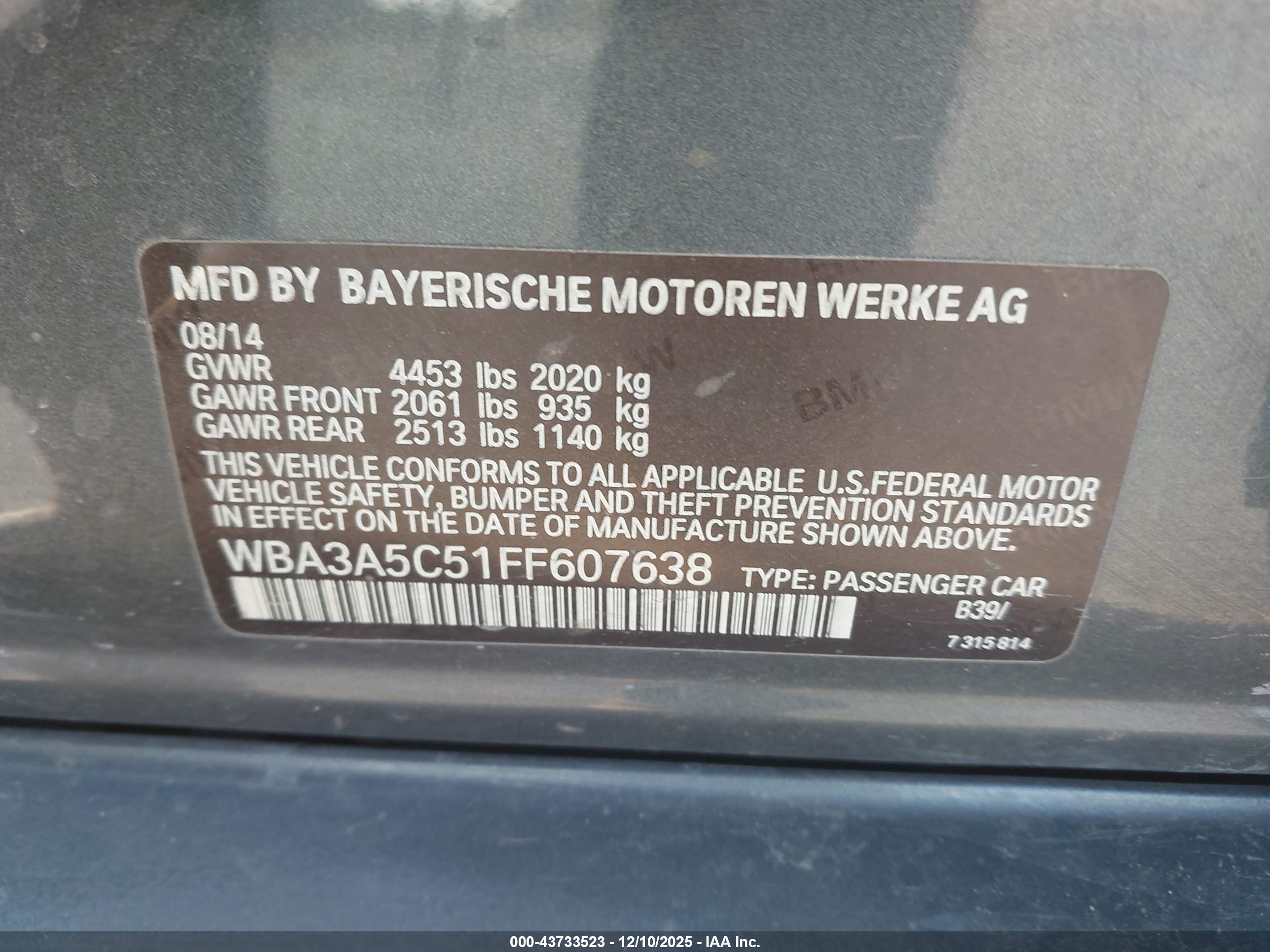 BMW 328I image 9