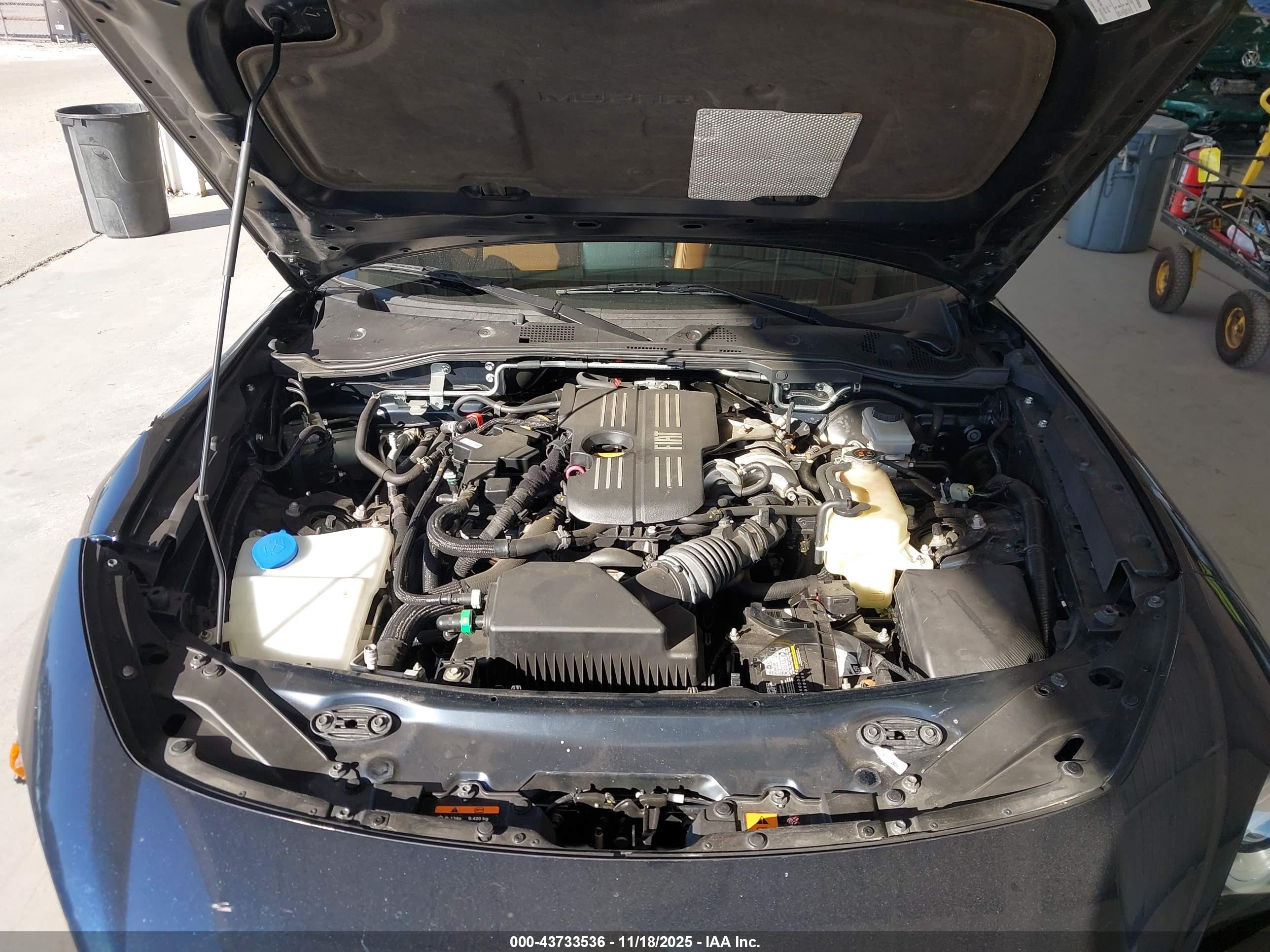 FIAT 124 image 10