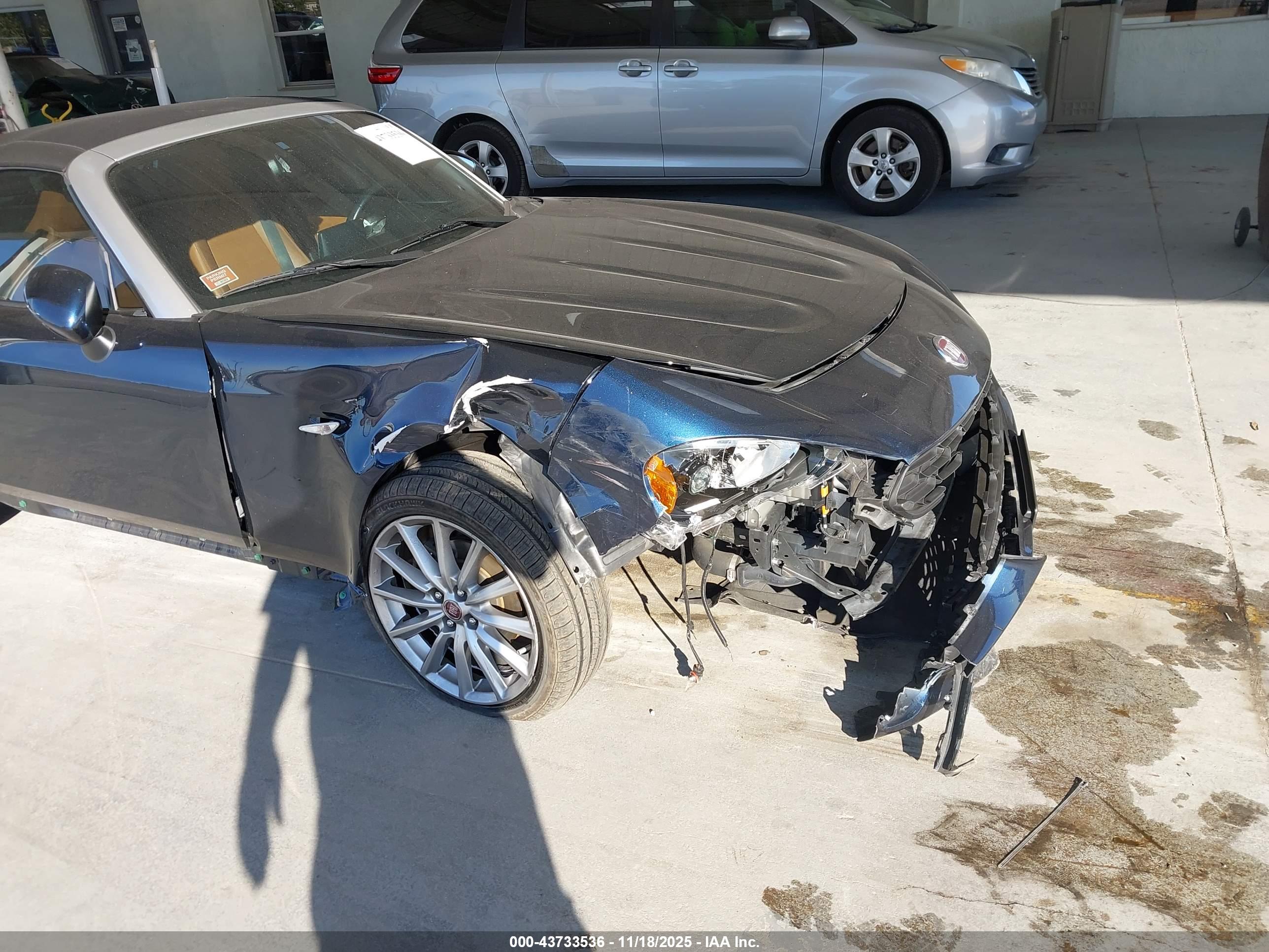 FIAT 124 image 6