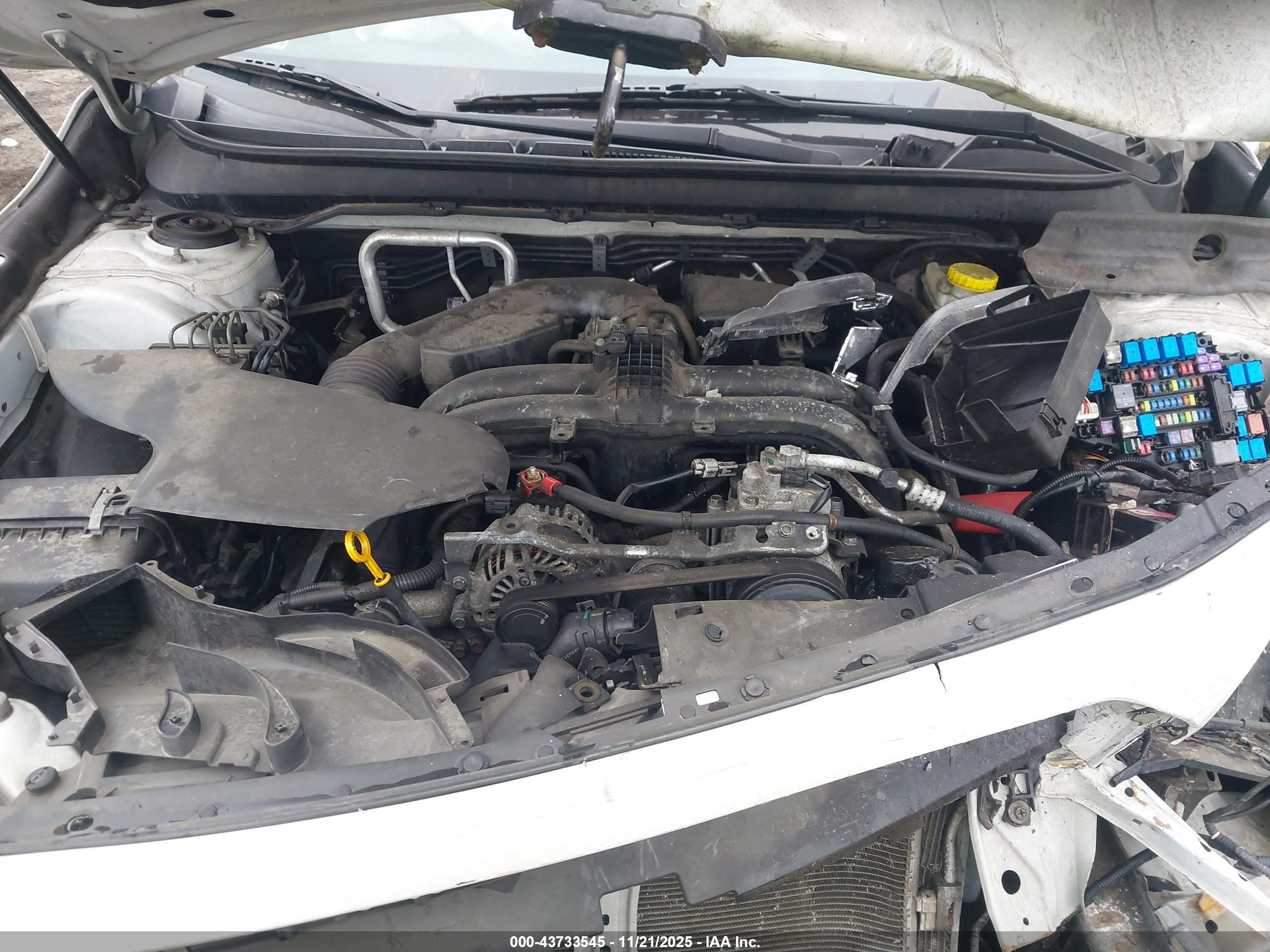 SUBARU LEGACY image 10