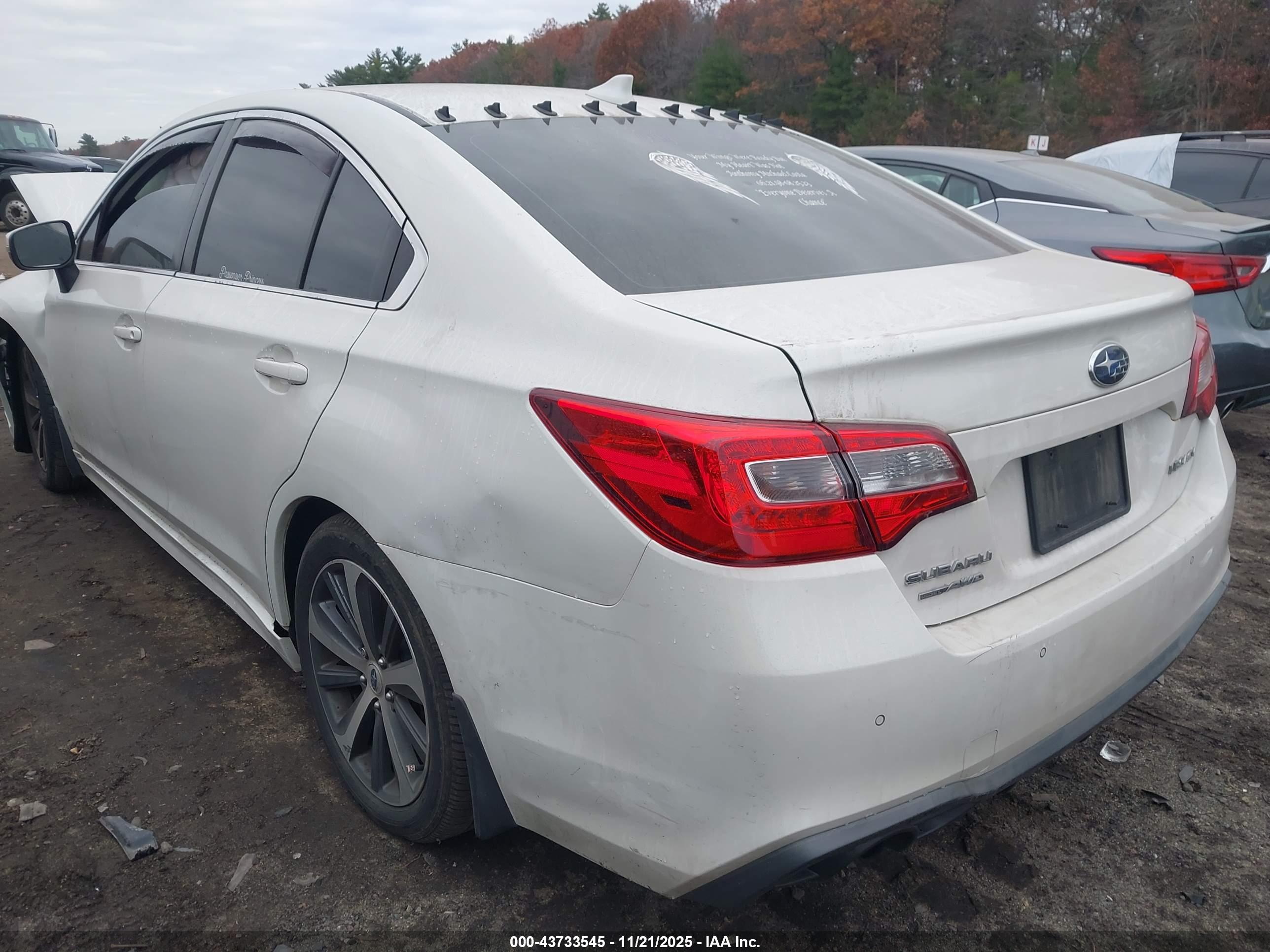 SUBARU LEGACY image 3