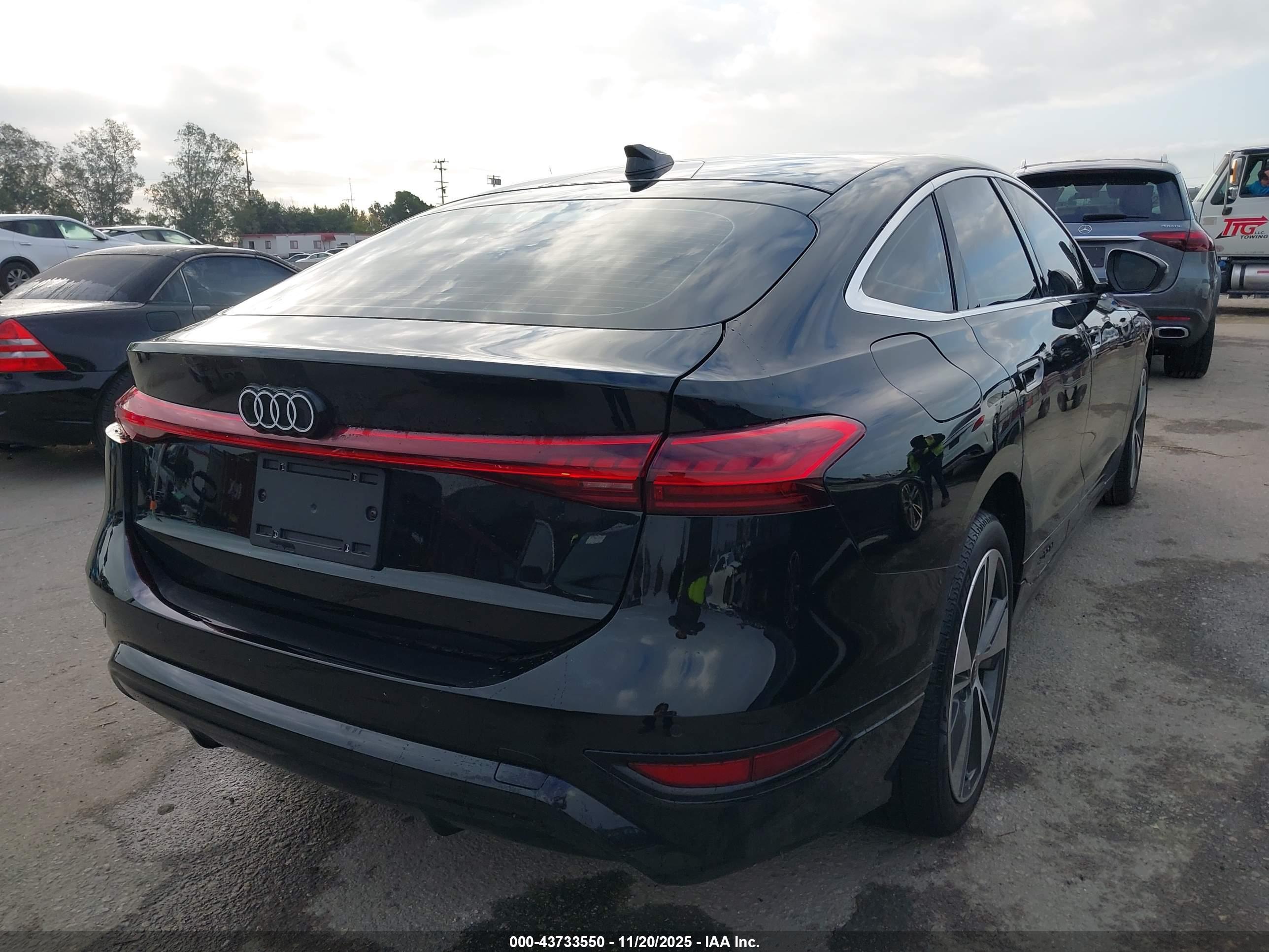 AUDI A6 image 4