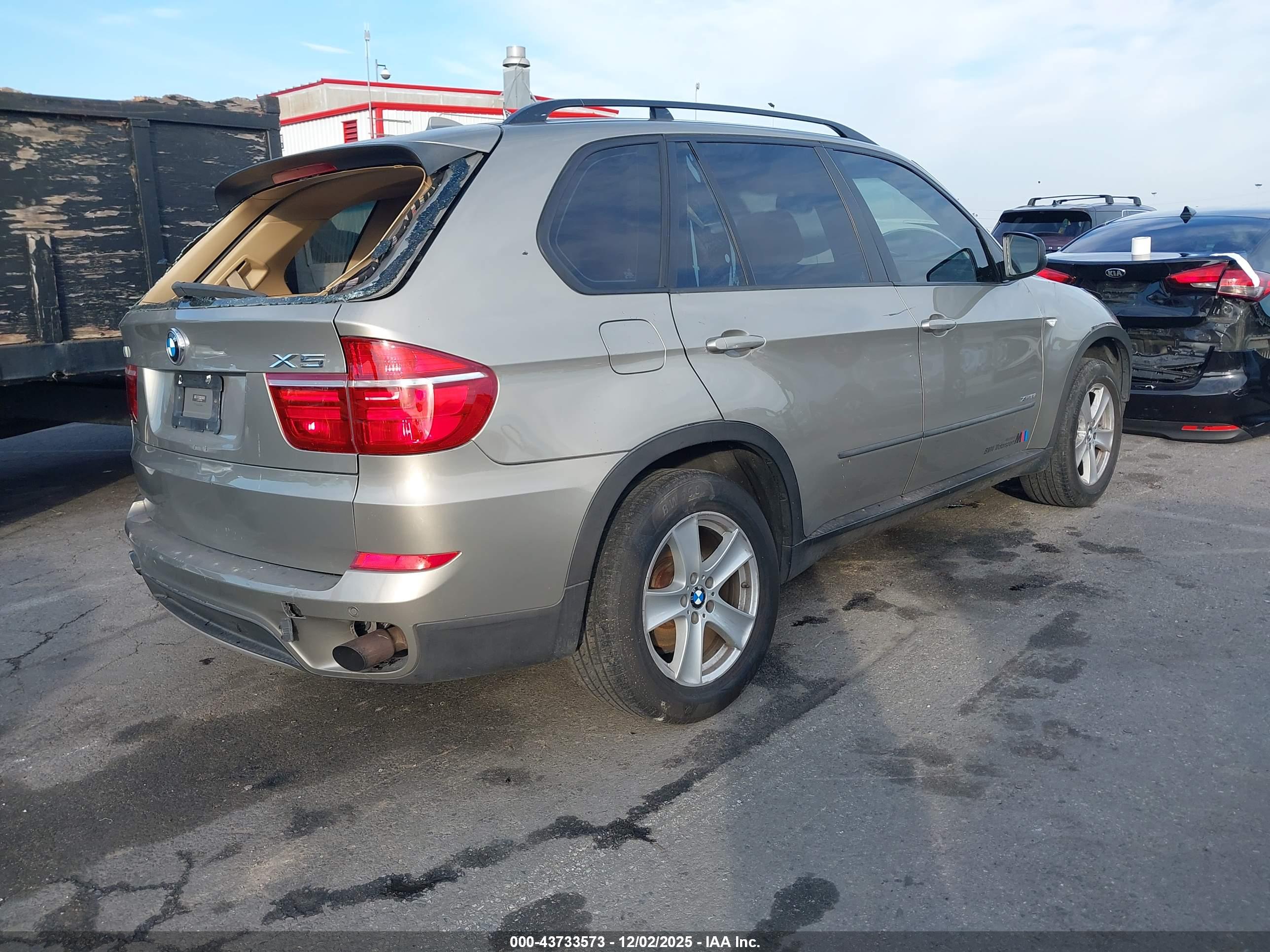 BMW X5 image 4