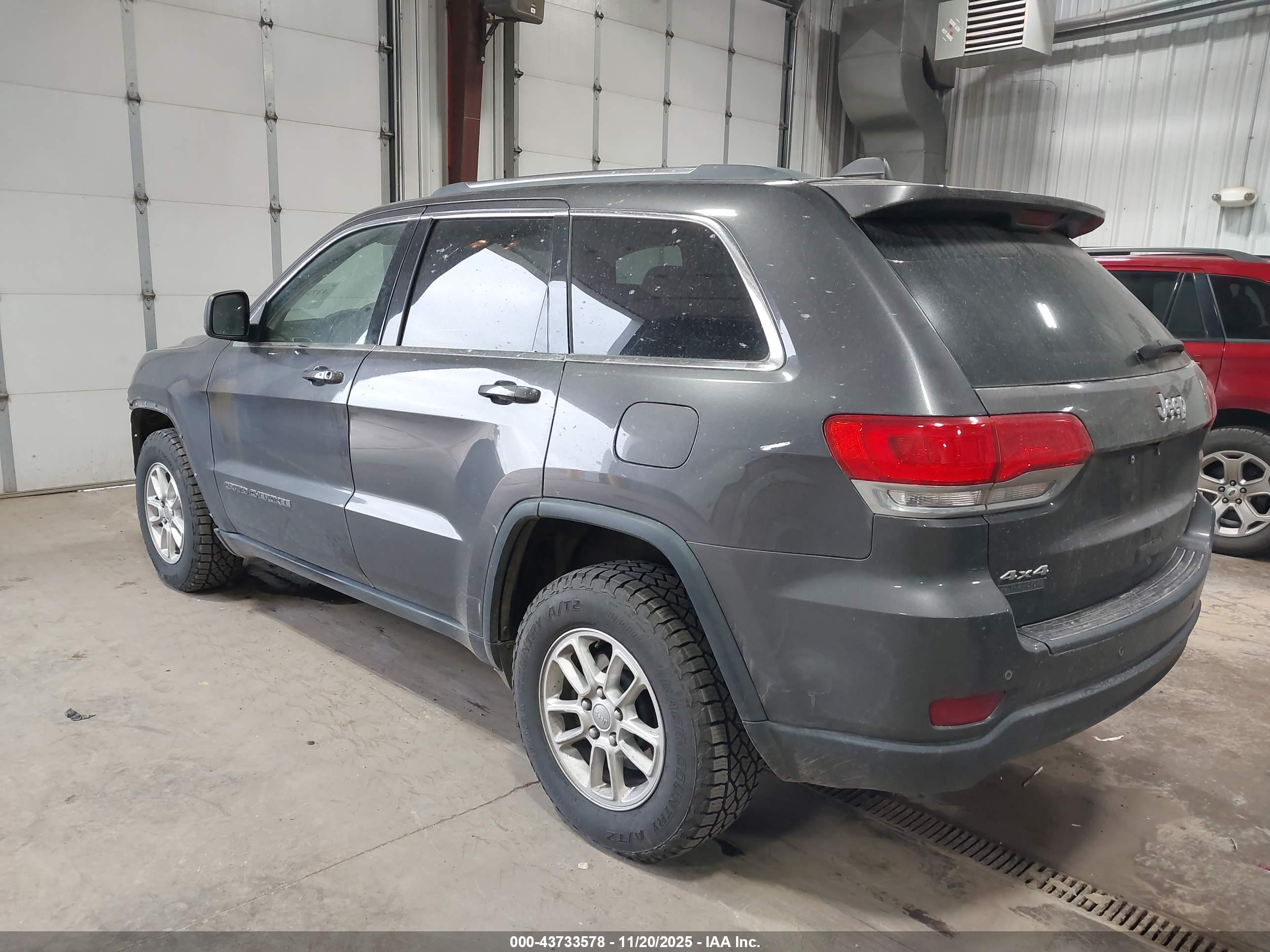 JEEP GRAND image 3