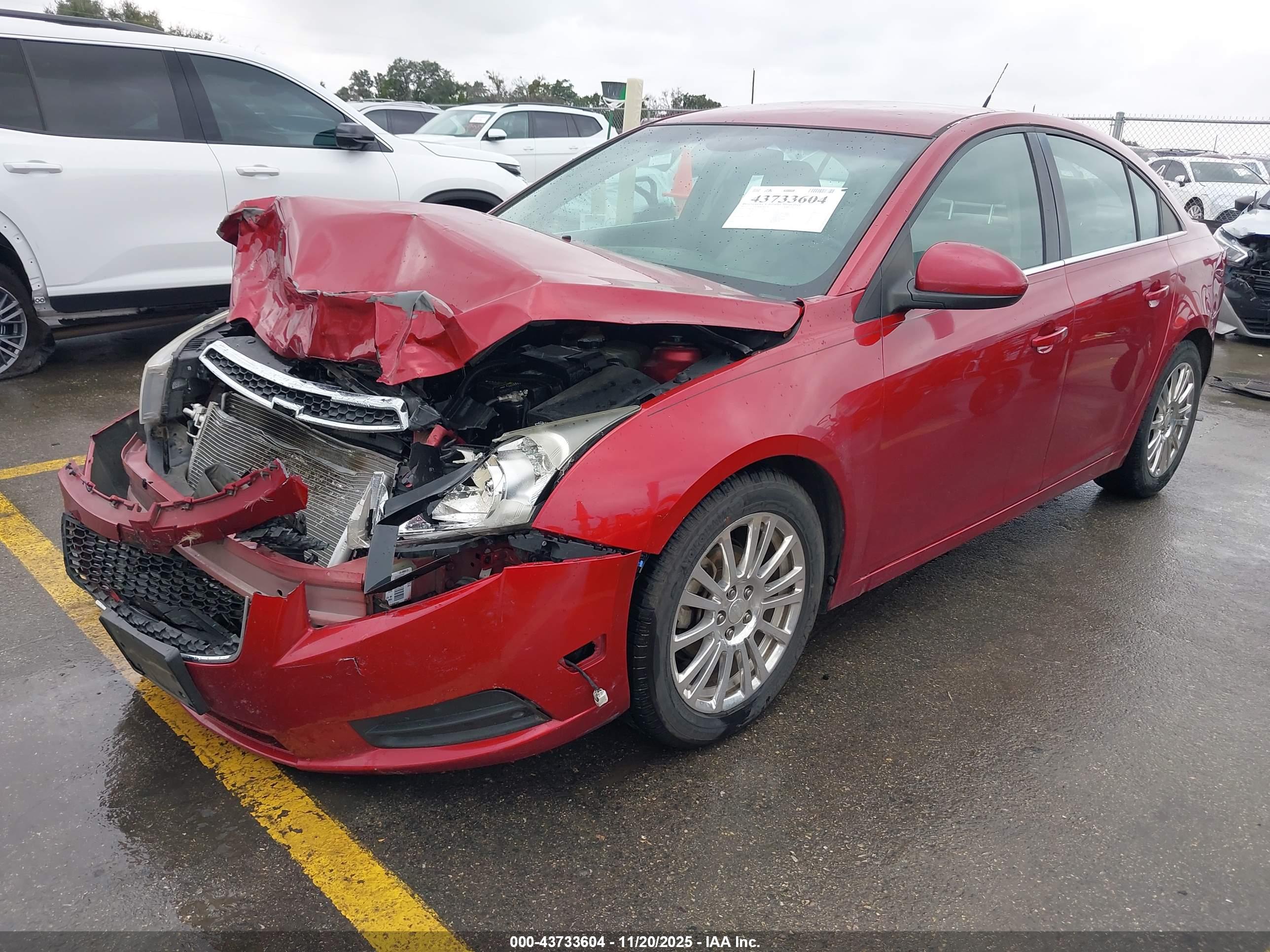 CHEVROLET CRUZE image 2