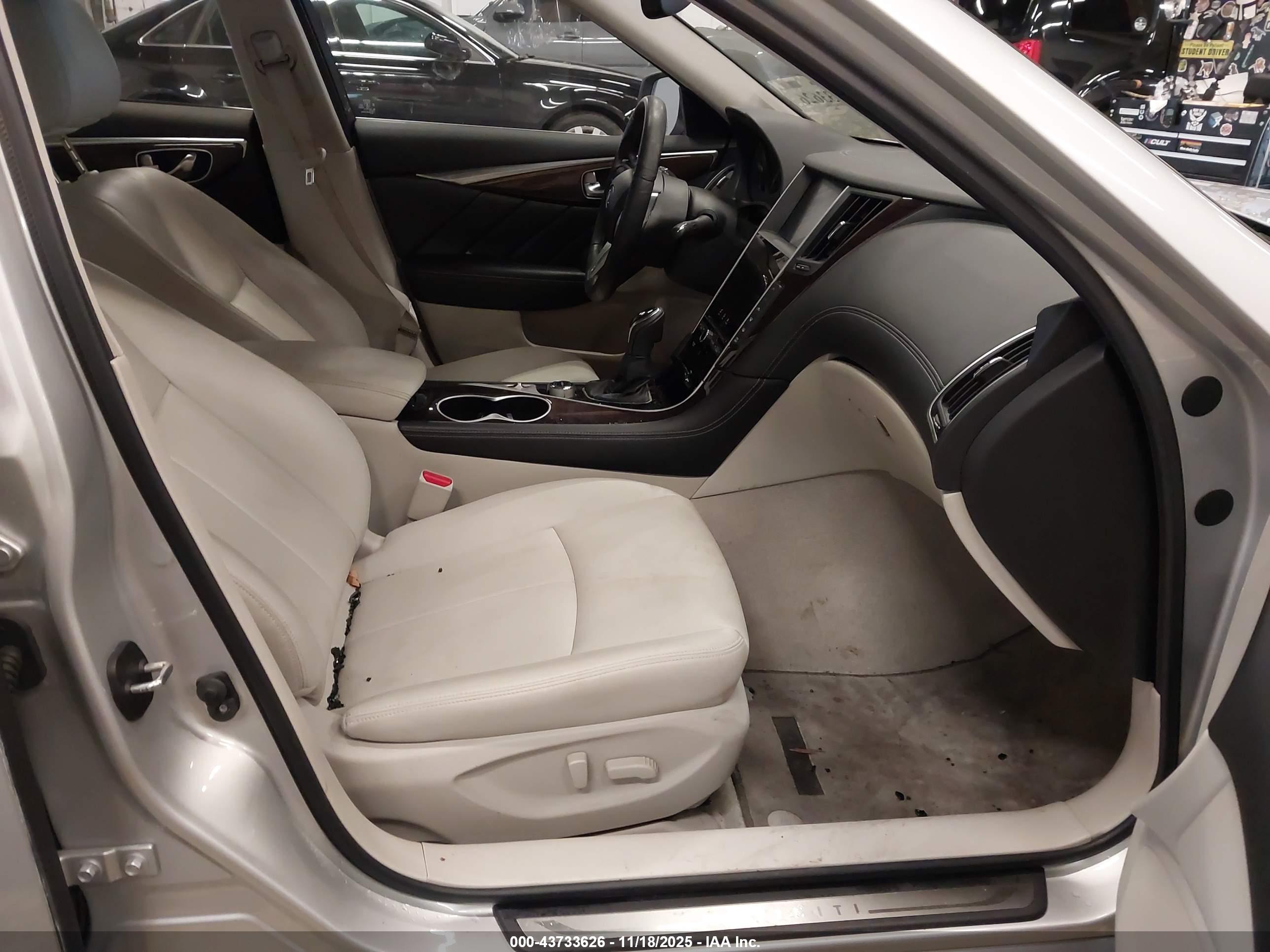 INFINITI Q50 image 5
