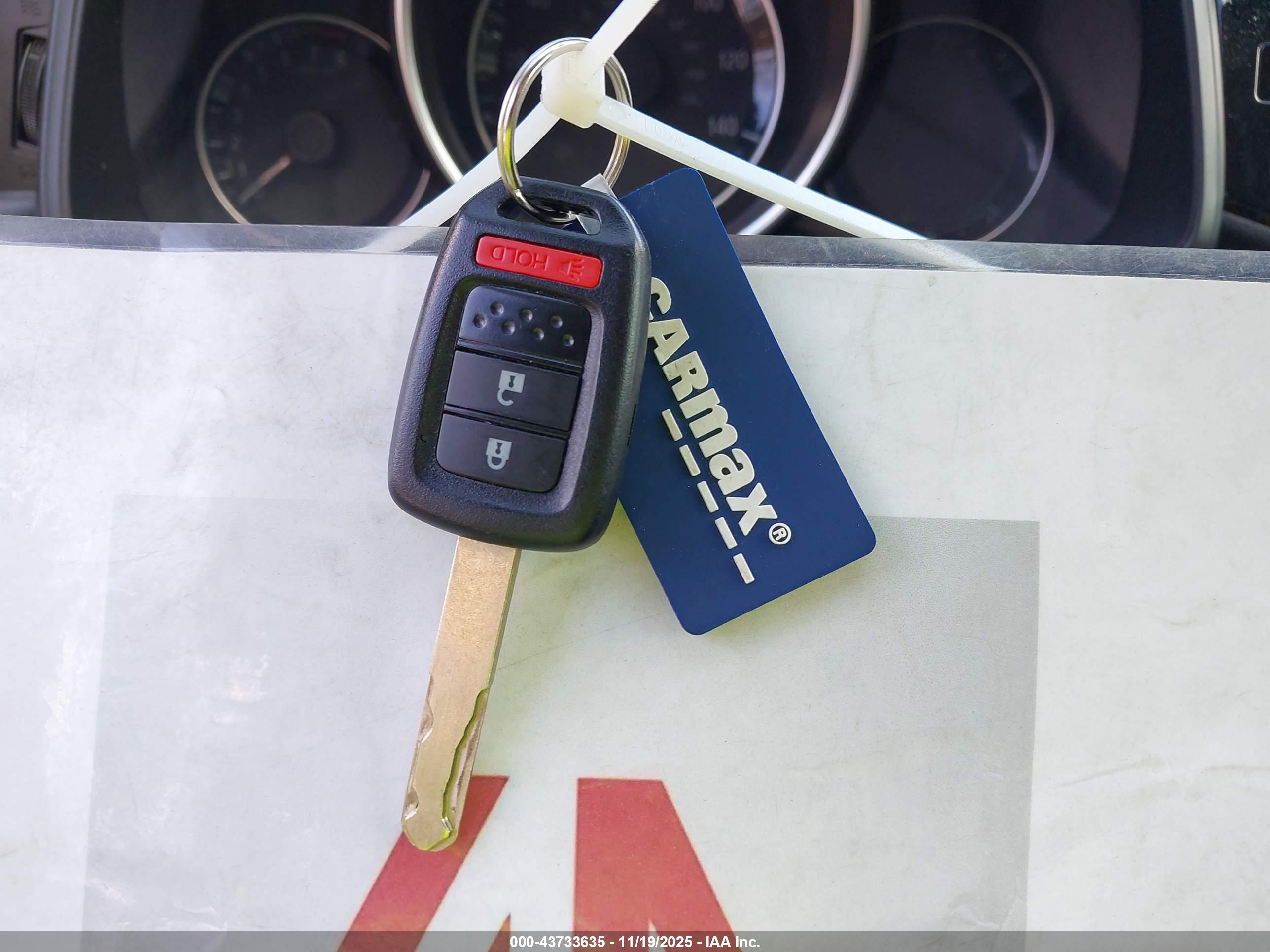 HONDA FIT image 11