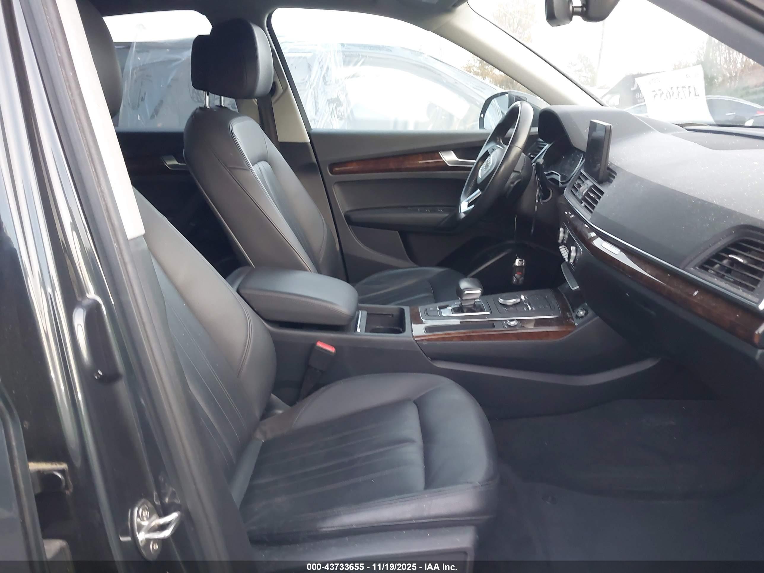 AUDI Q5 image 5