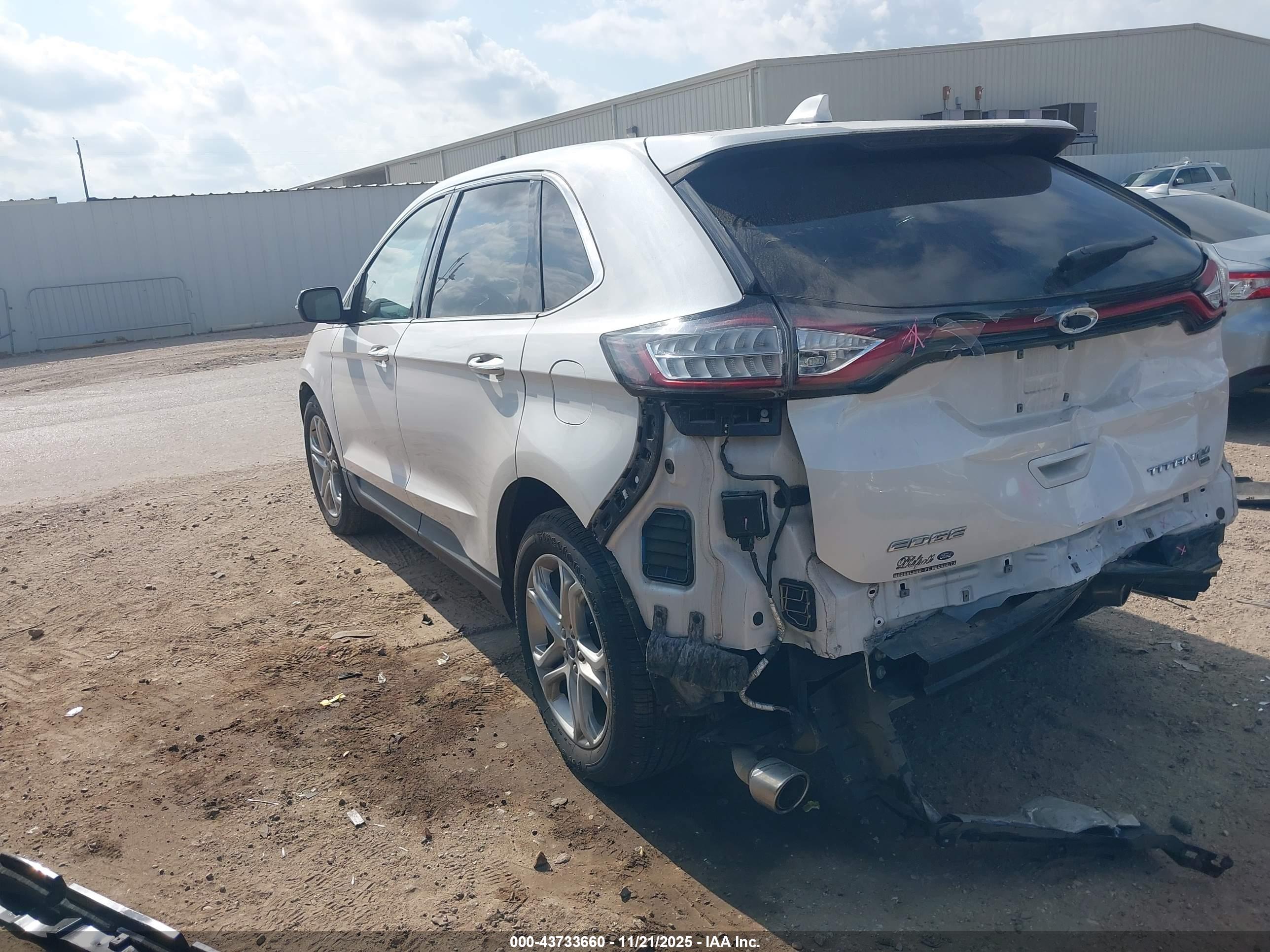 FORD EDGE image 3