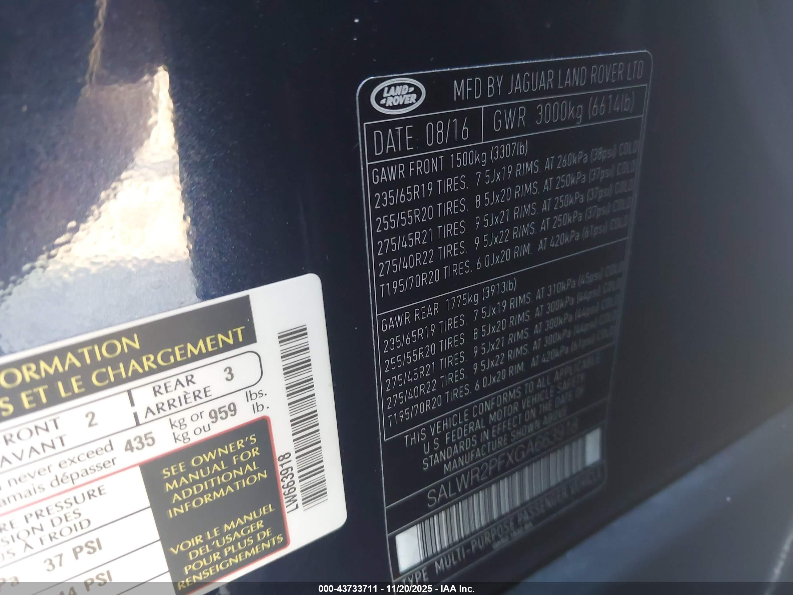 LAND ROVER image 9