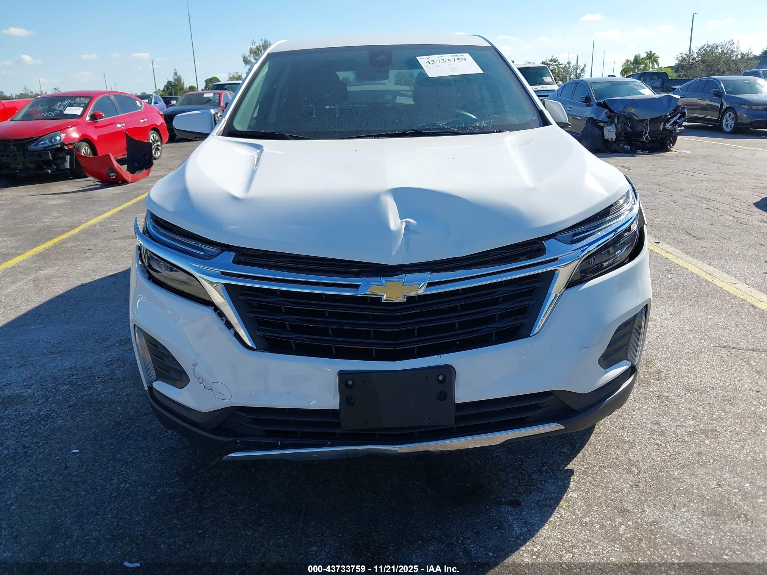 CHEVROLET EQUINOX image 6