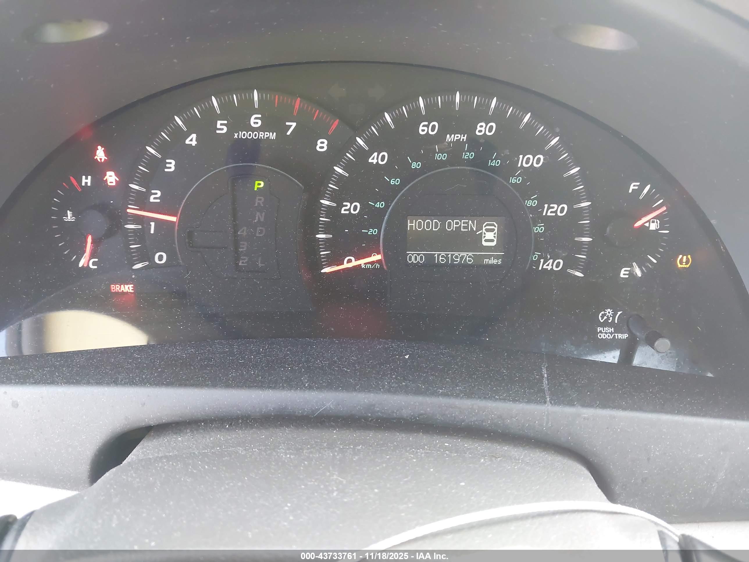 TOYOTA CAMRY image 7
