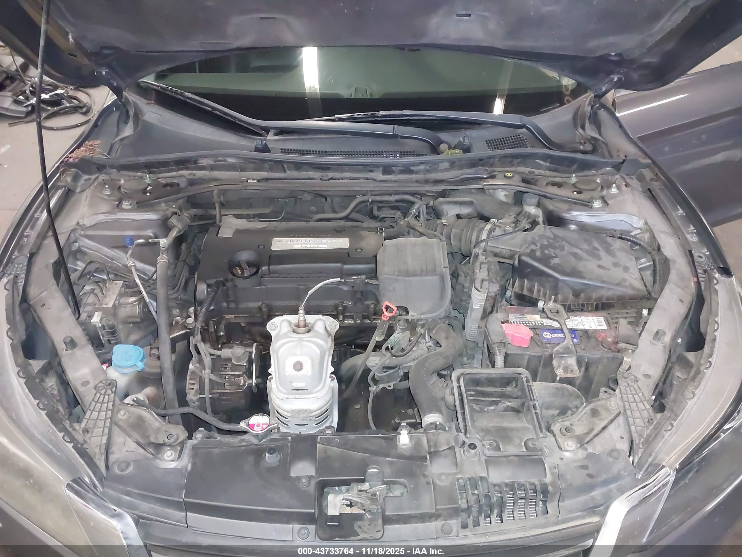 HONDA ACCORD image 10
