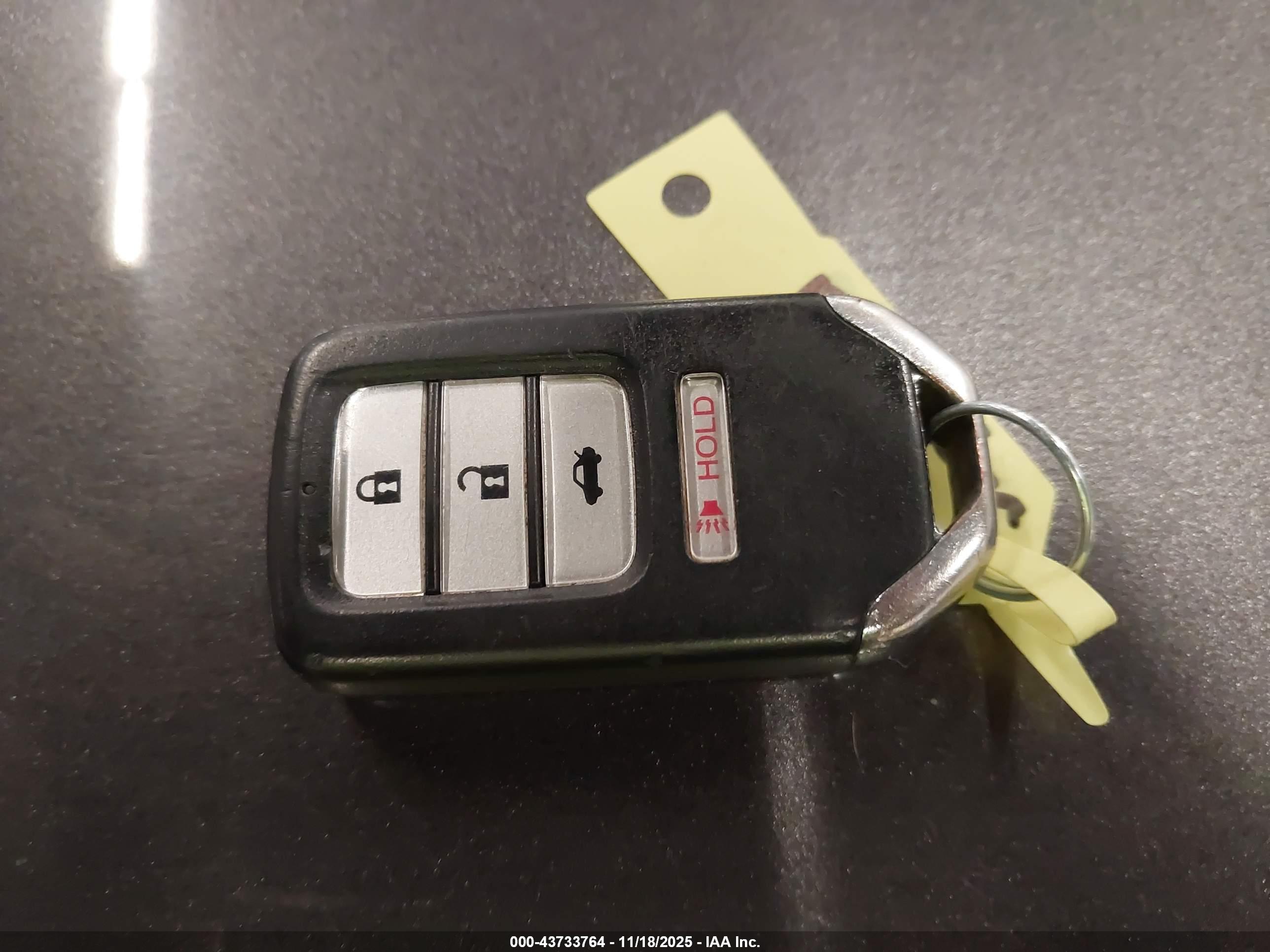 HONDA ACCORD image 11