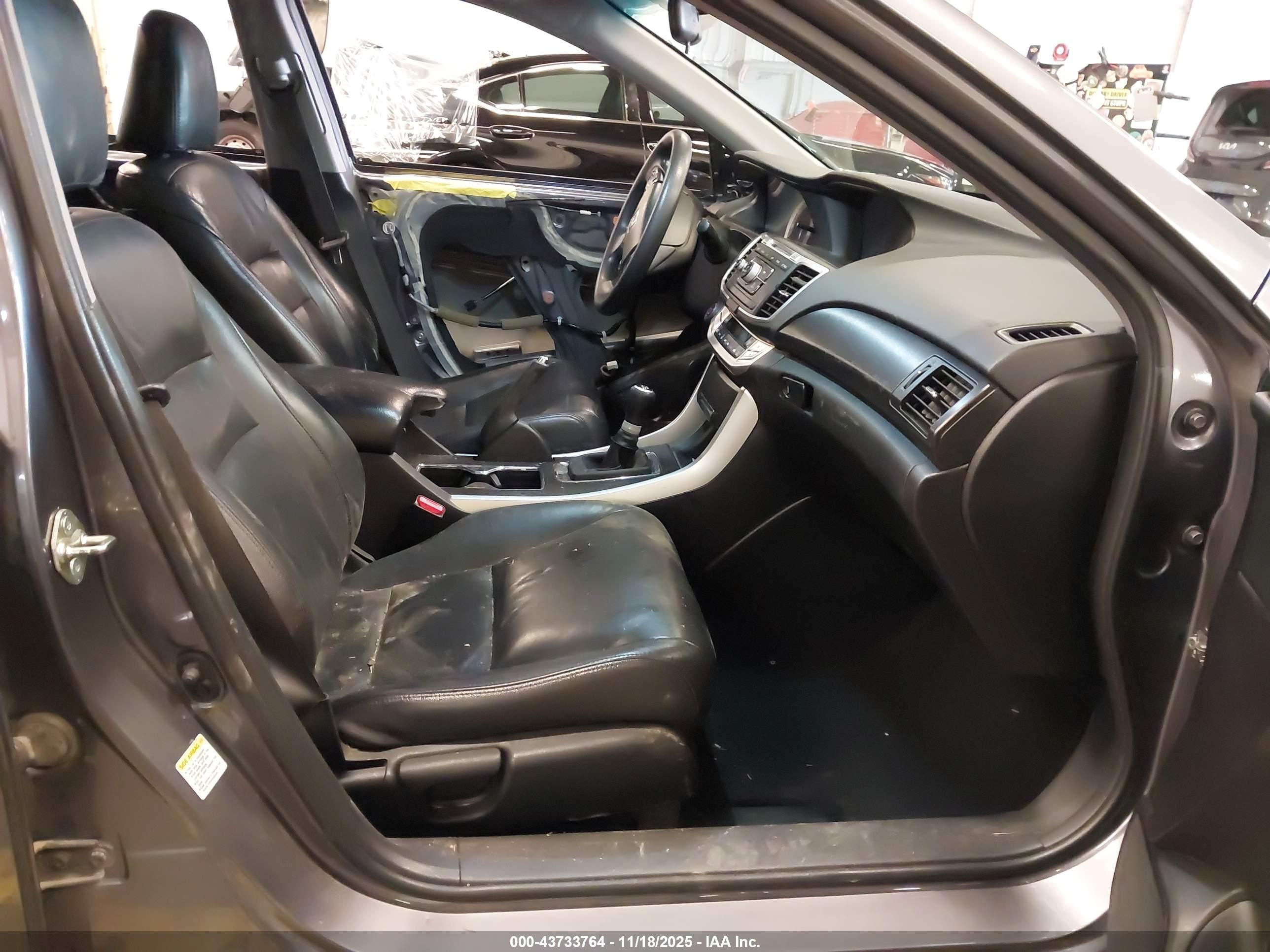 HONDA ACCORD image 5