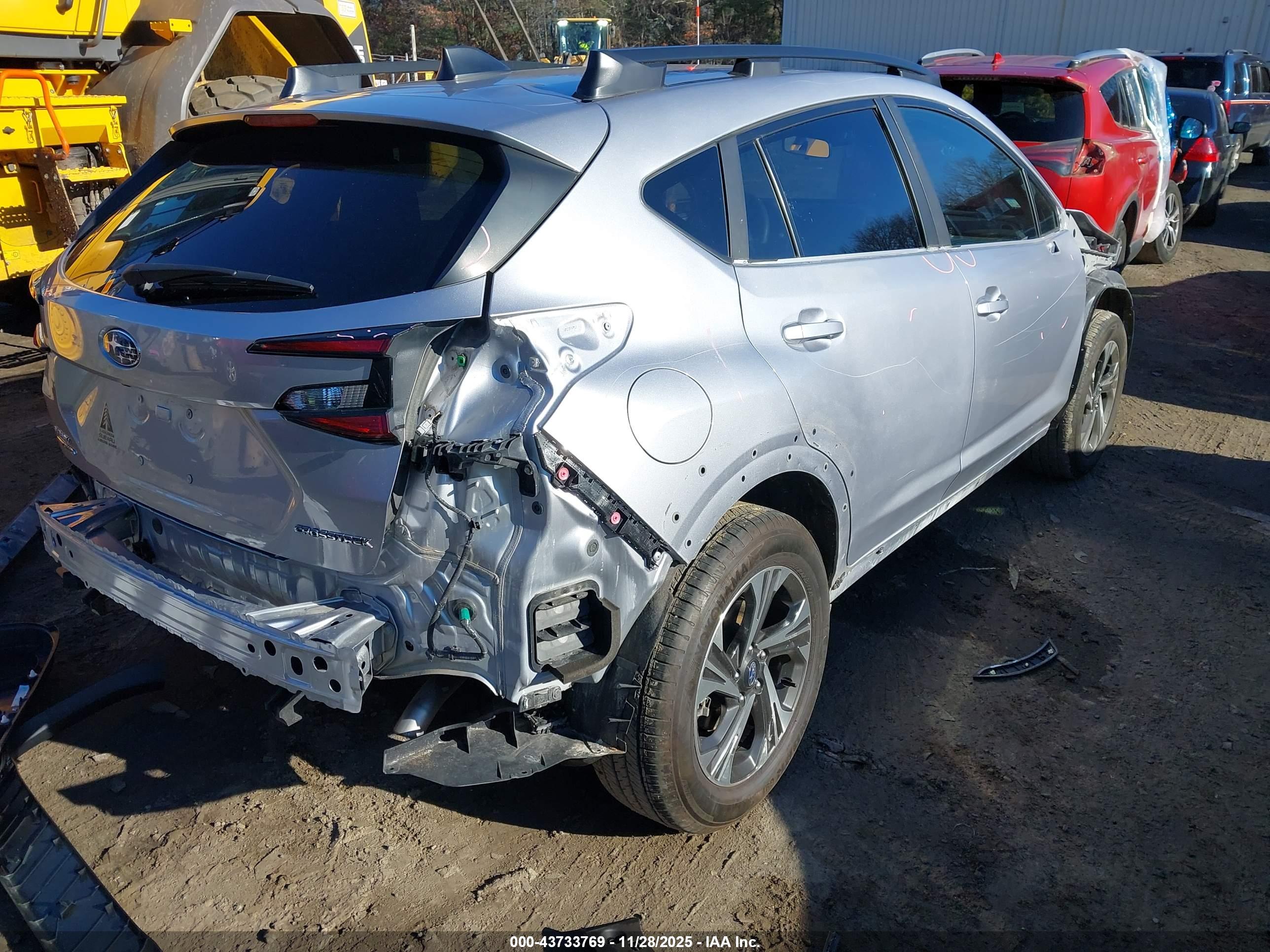 SUBARU CROSSTREK image 4