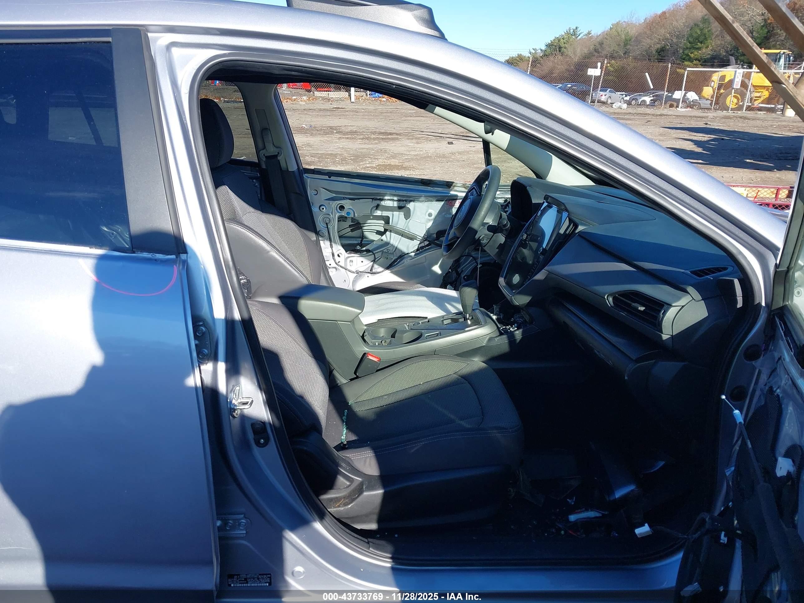 SUBARU CROSSTREK image 5