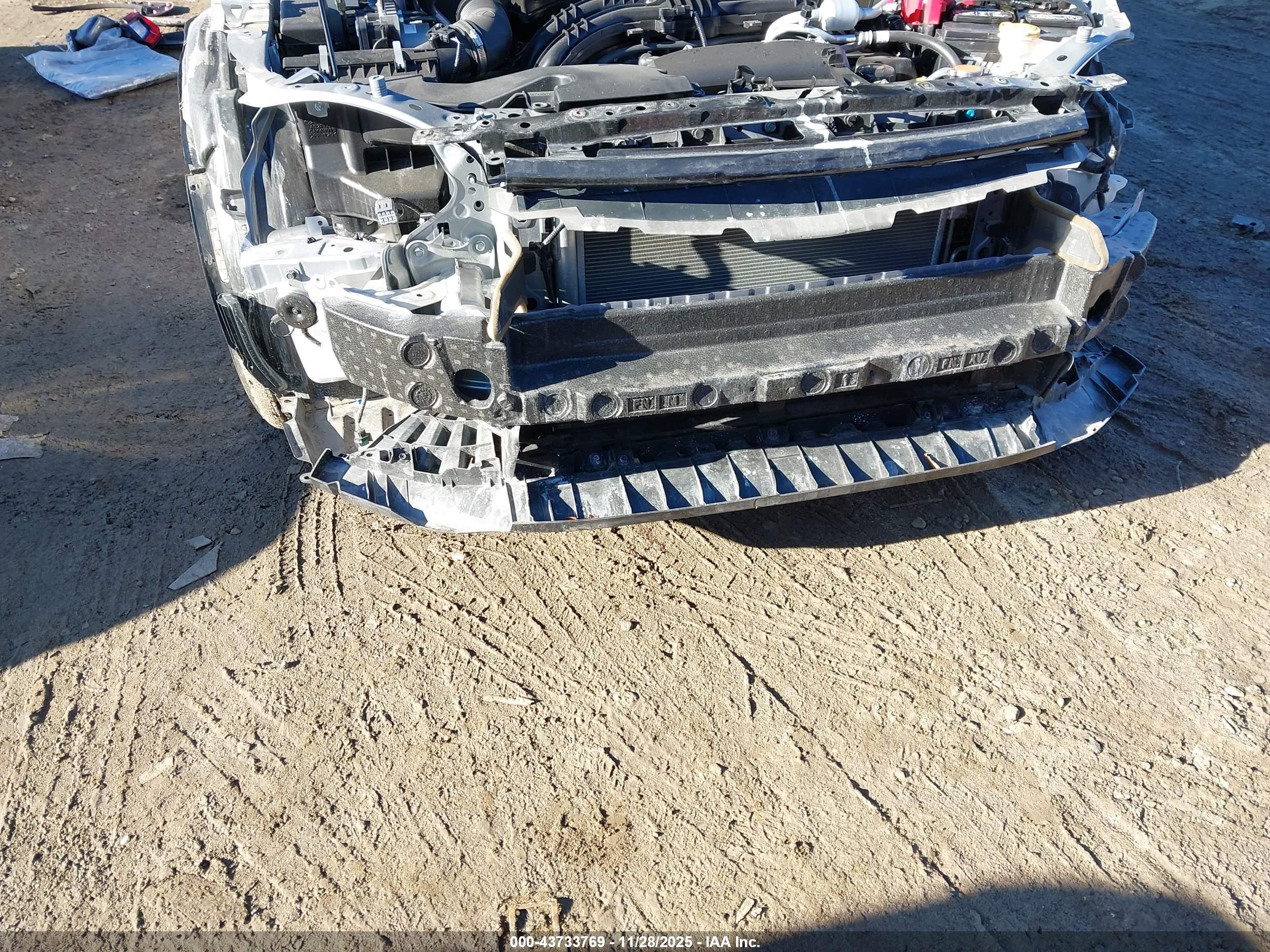 SUBARU CROSSTREK image 6