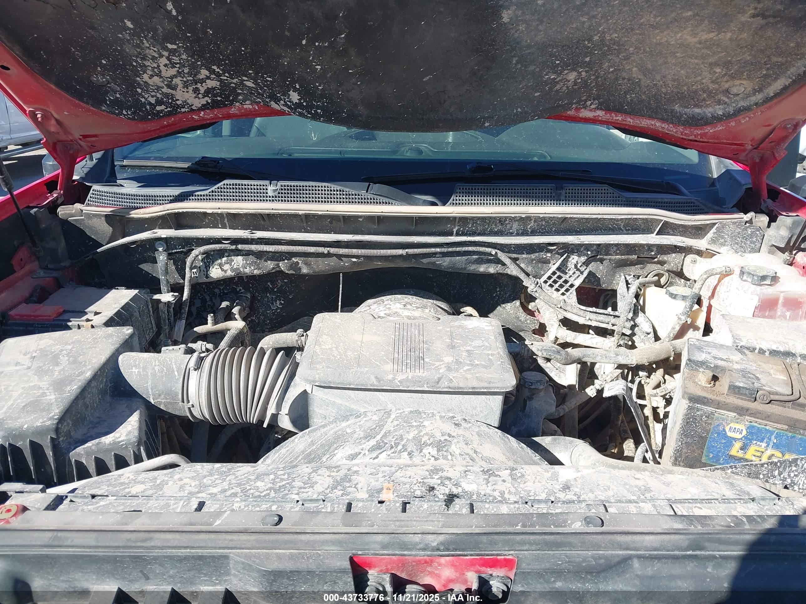 CHEVROLET SILVERADO image 10