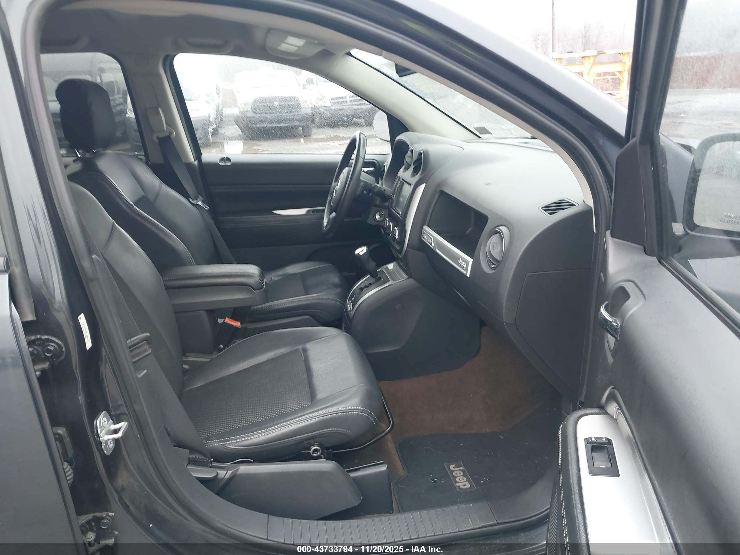 JEEP COMPASS image 5