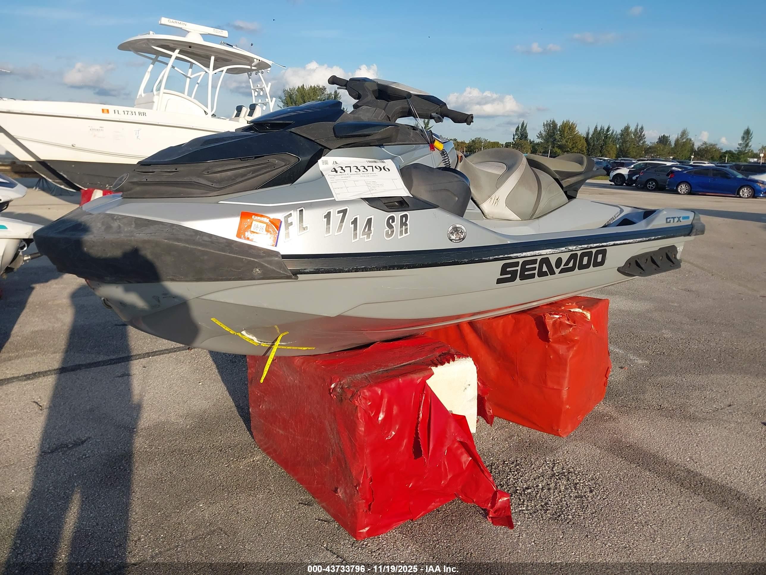 SEADOO GTX-300 image 2