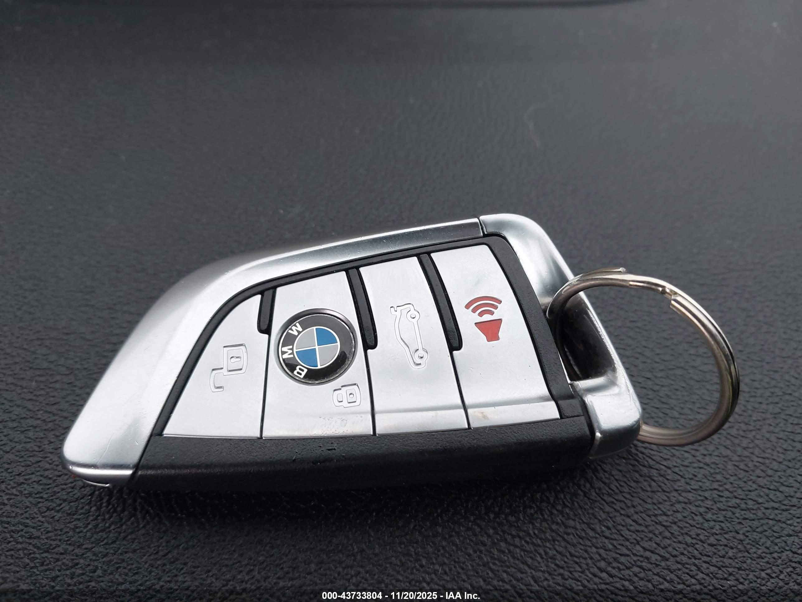 BMW X5 image 11