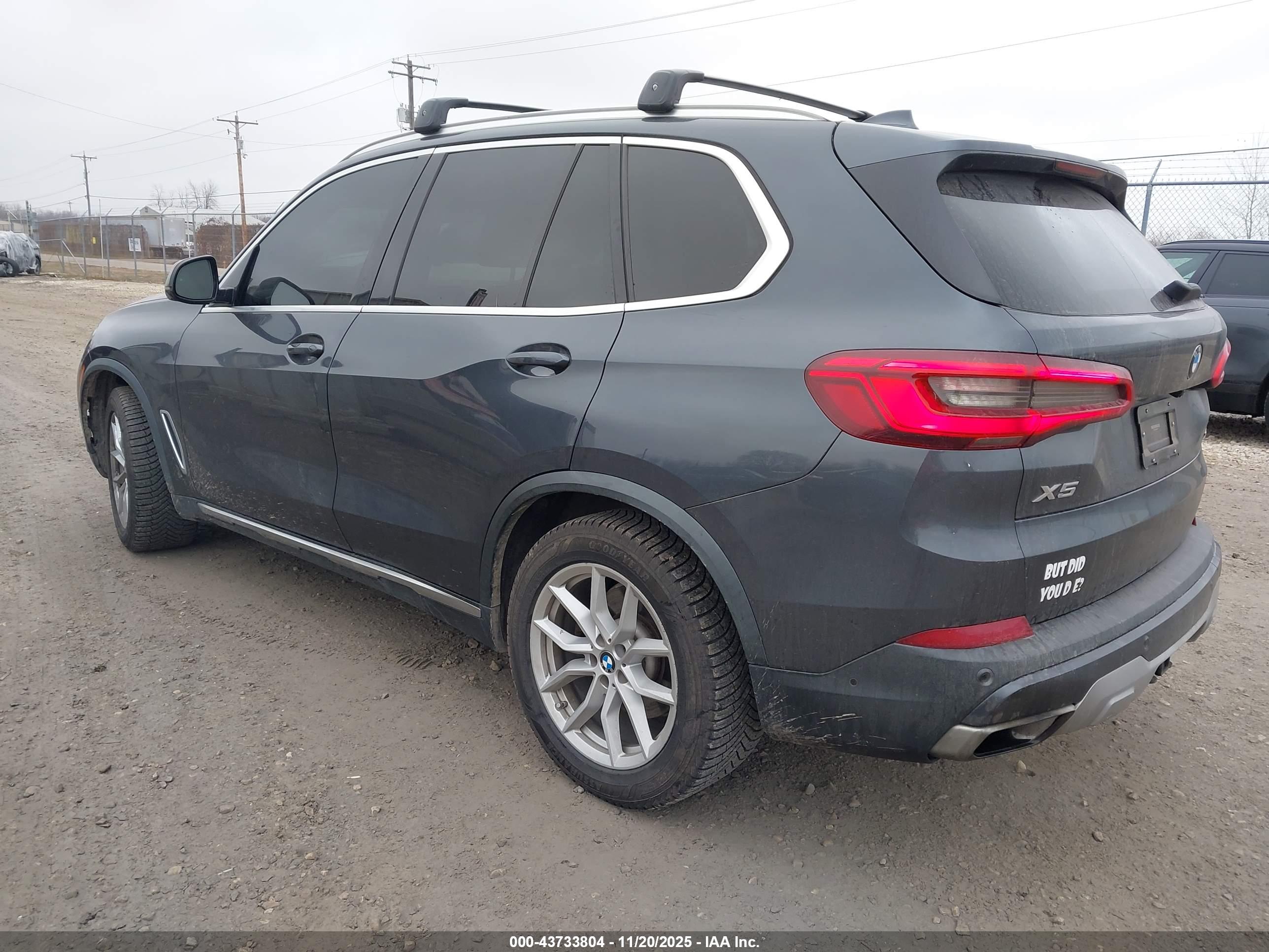 BMW X5 image 3