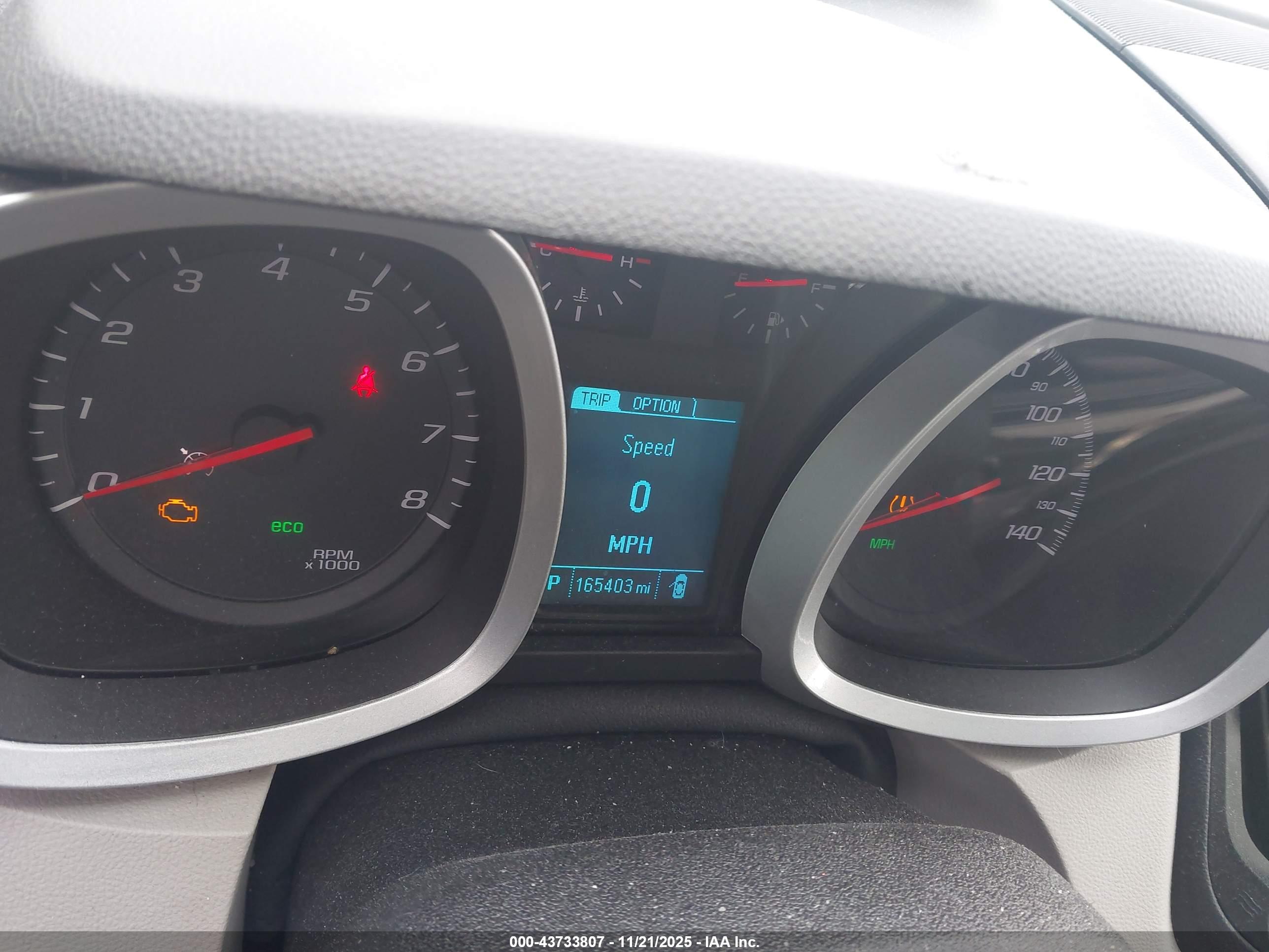 CHEVROLET EQUINOX image 7