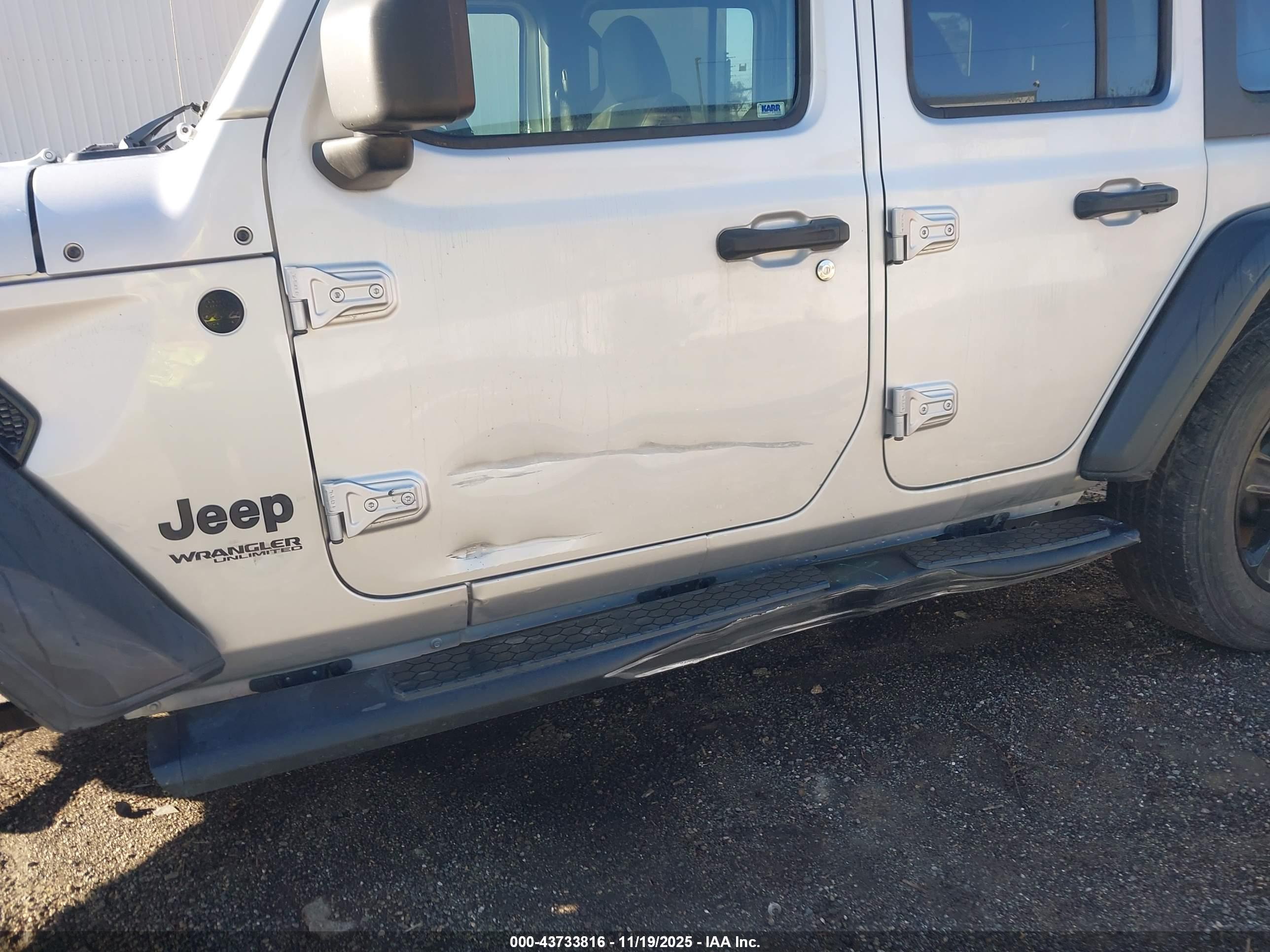 JEEP WRANGLER image 6