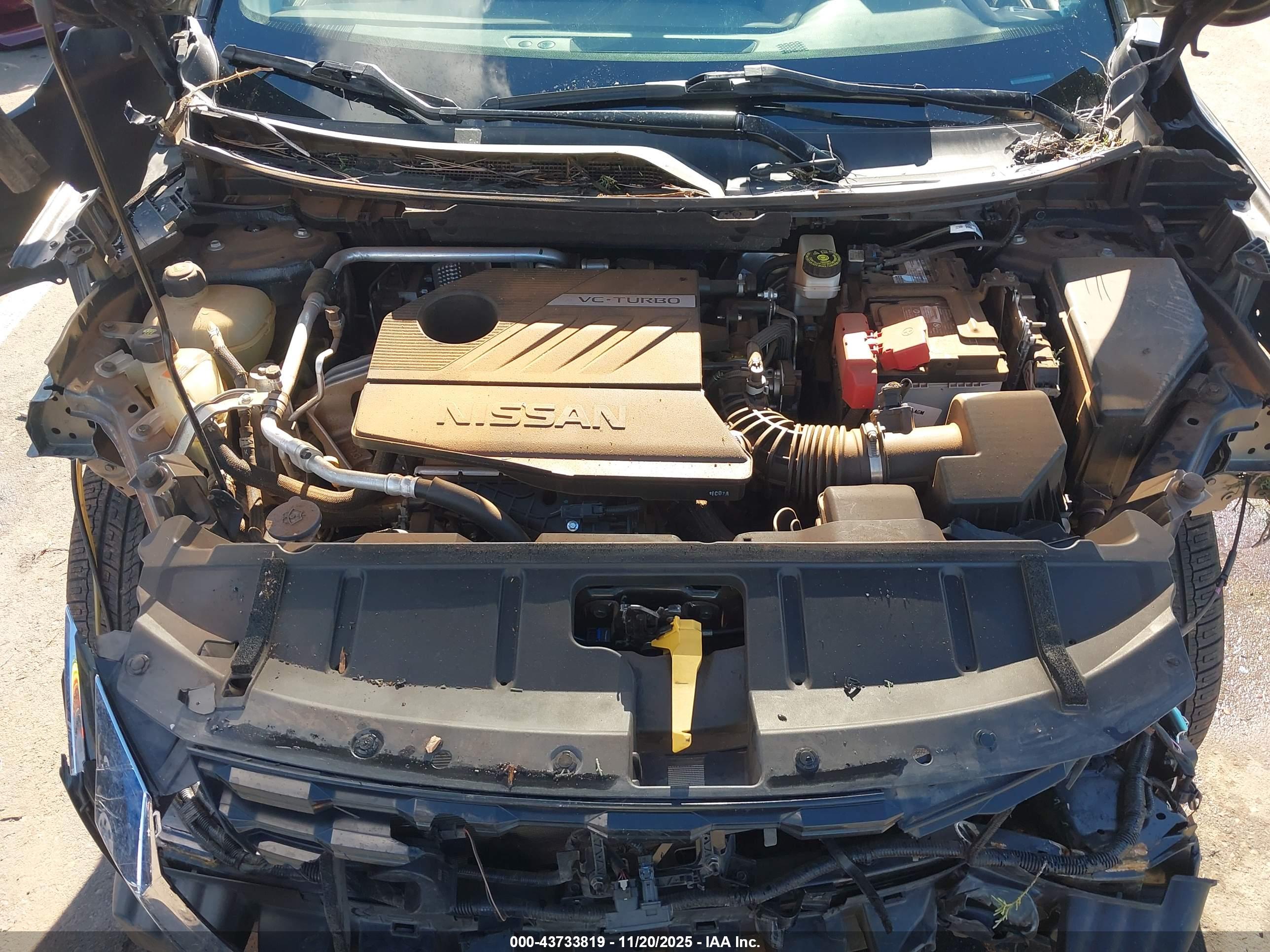 NISSAN ROGUE image 10