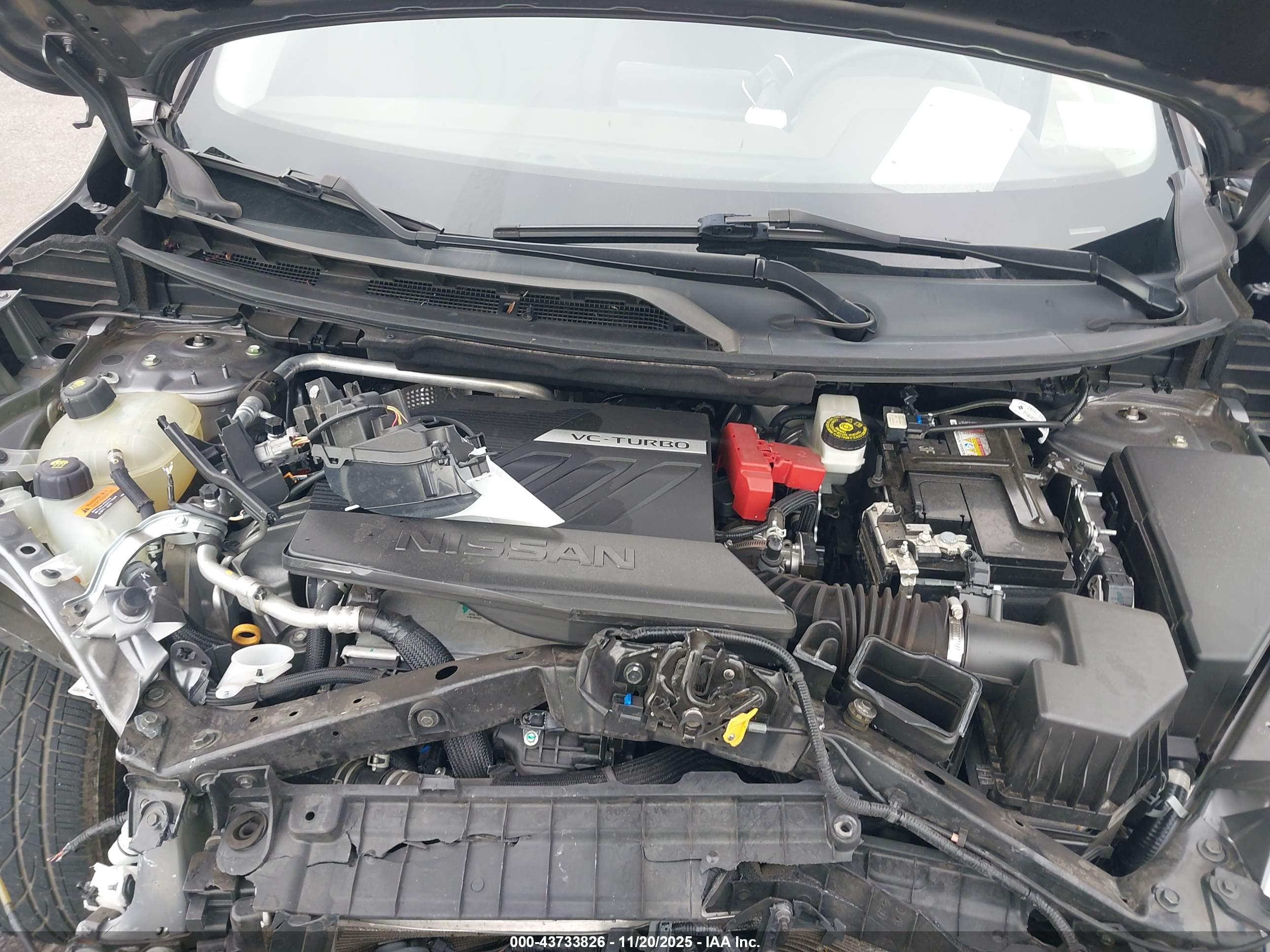 NISSAN ROGUE image 10