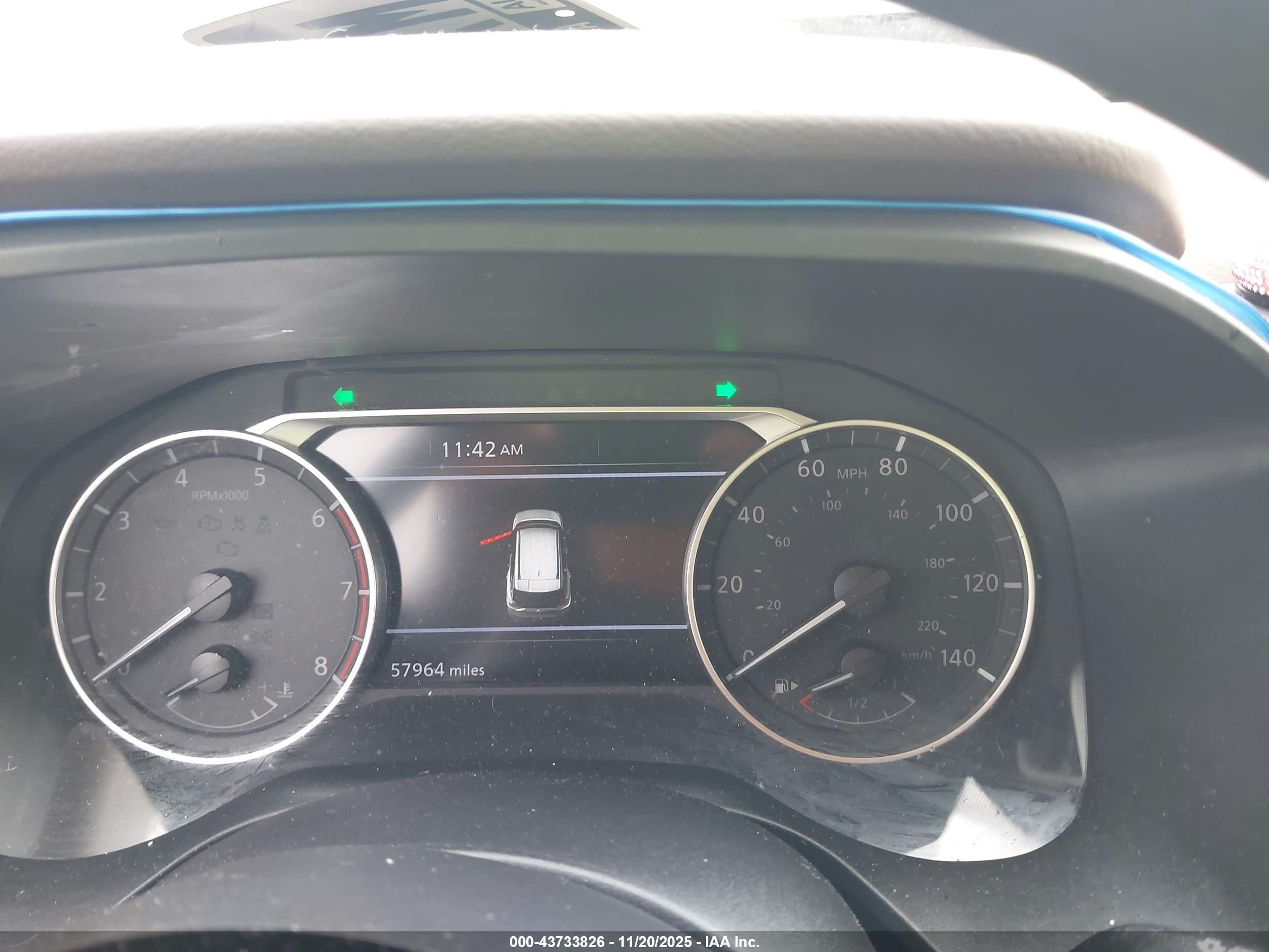 NISSAN ROGUE image 7