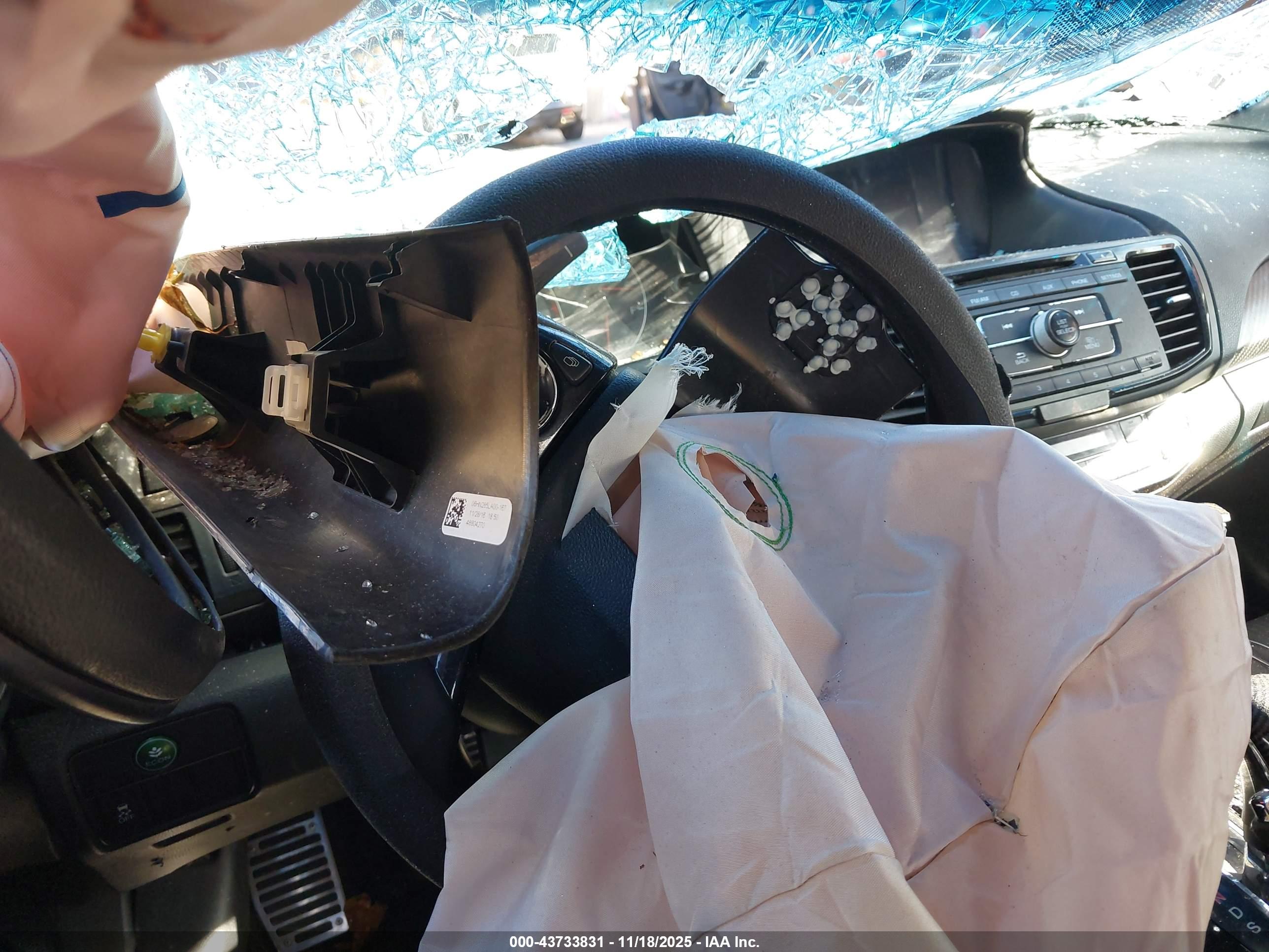HONDA ACCORD image 7